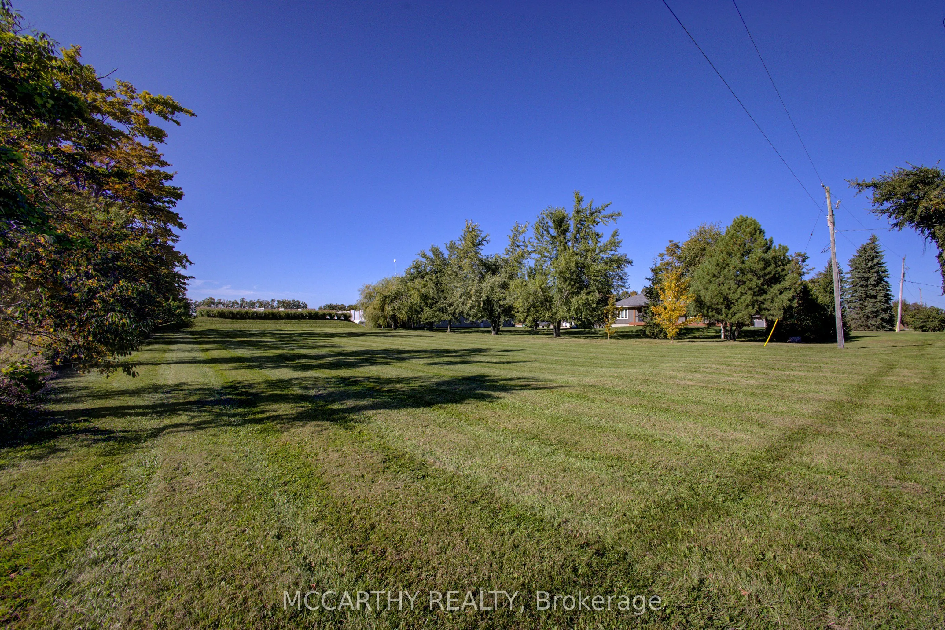 582335 County Road 17 Street