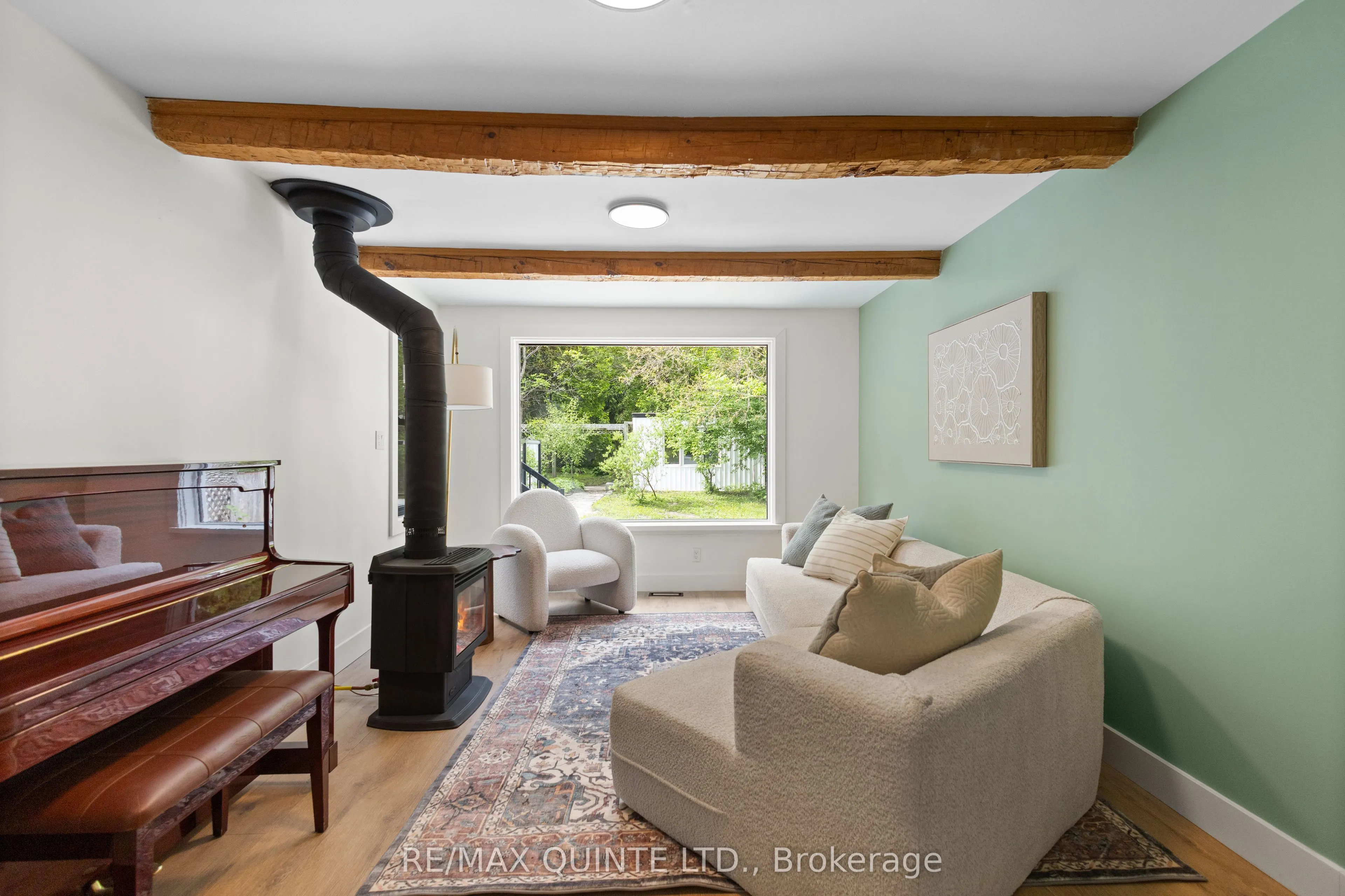 214 Victoria Avenue