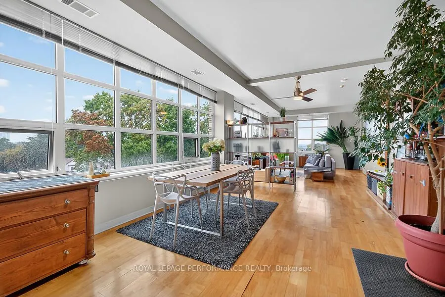 120 Holland Avenue, #4D