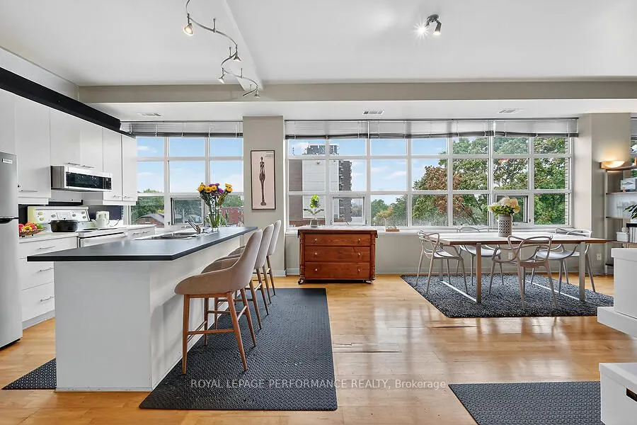 120 Holland Avenue, #4D