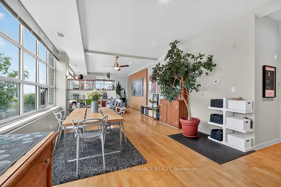 120 Holland Avenue, #4D