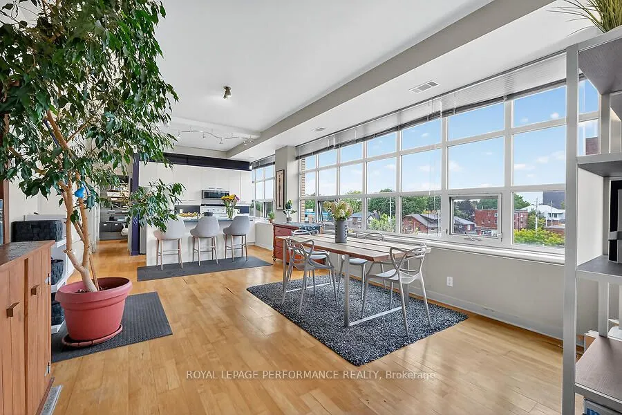 120 Holland Avenue, #4D