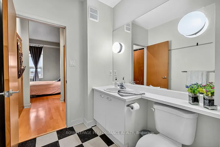 120 Holland Avenue, #4D