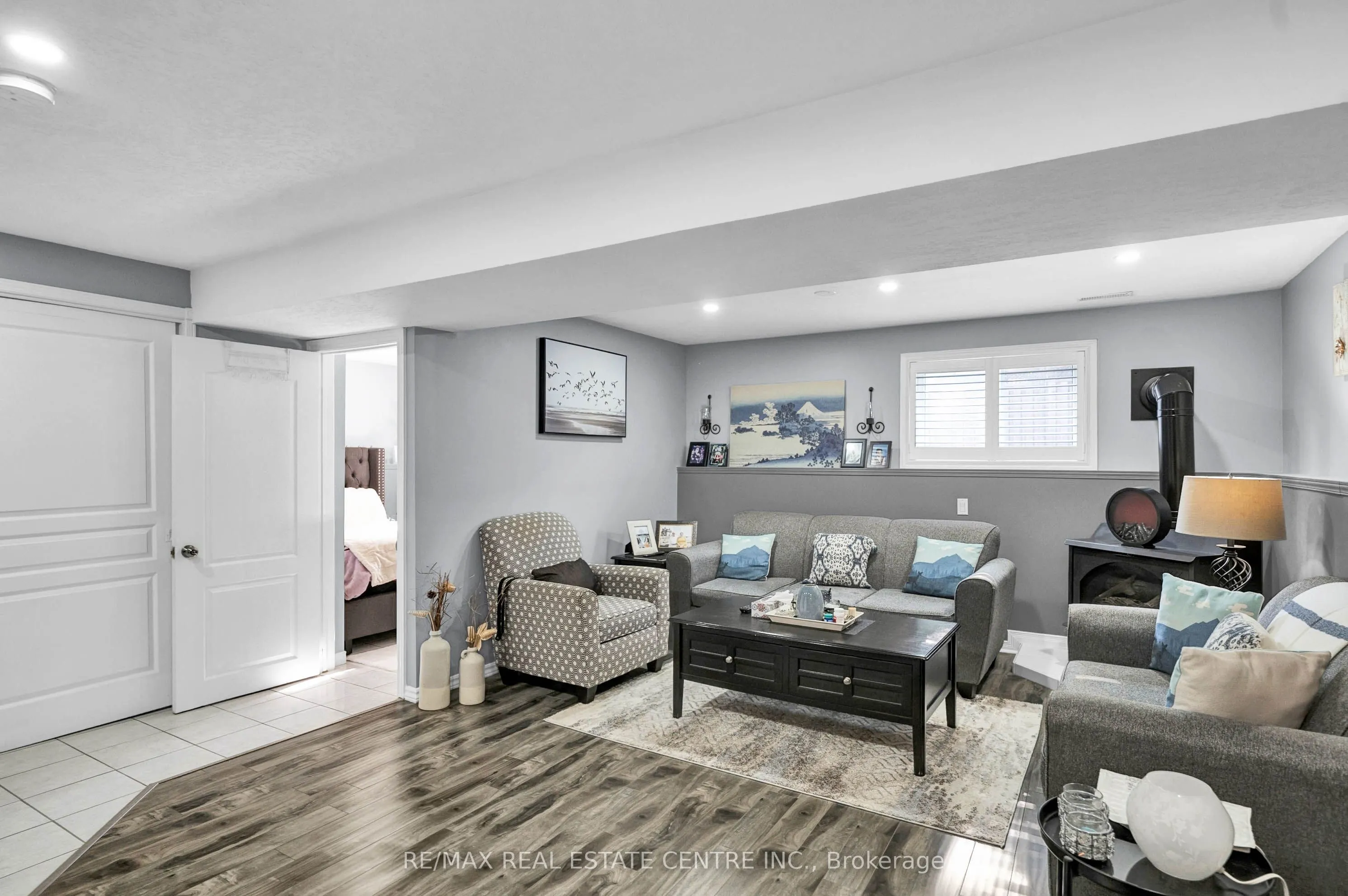 52 Dawn Crescent