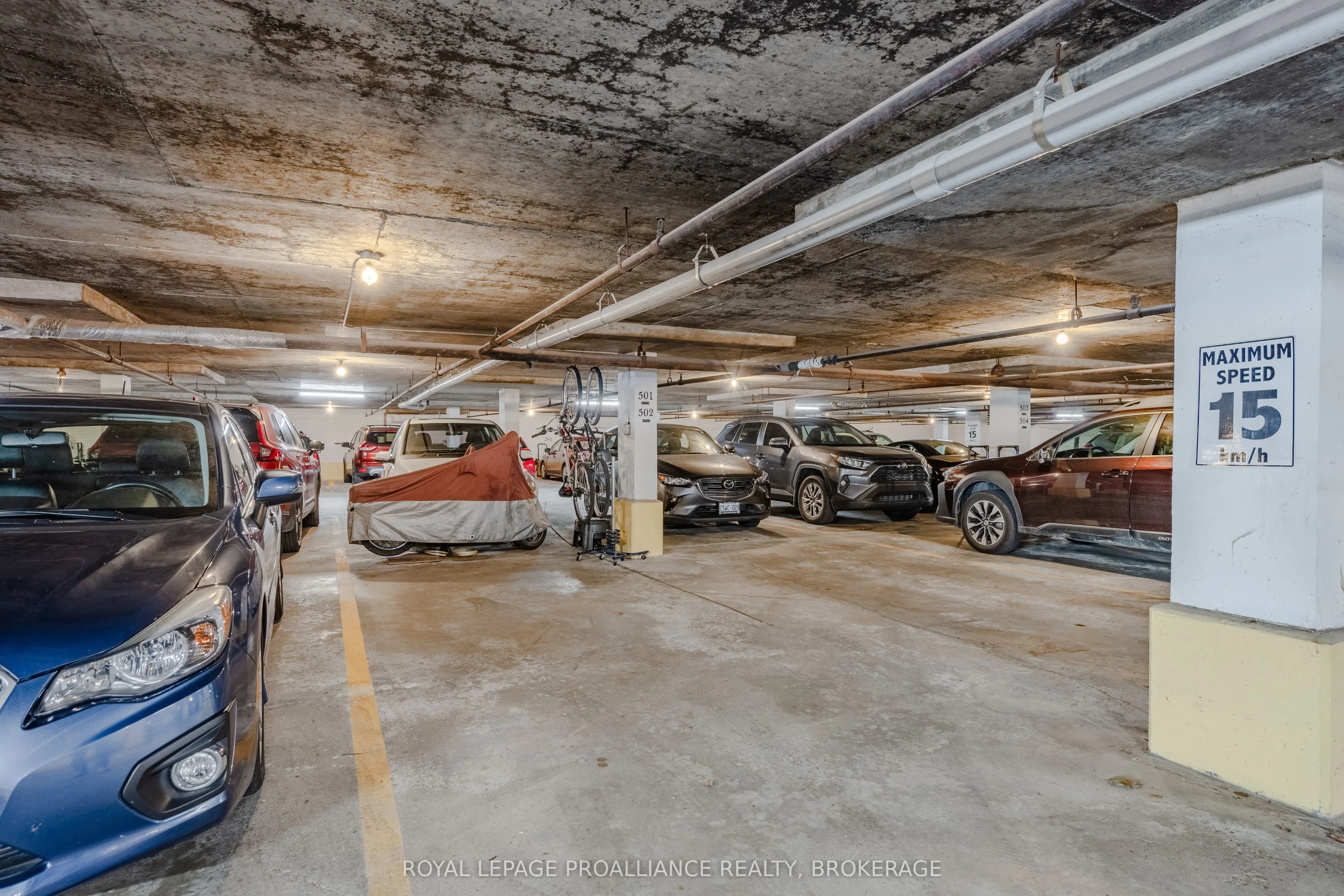2 Mowat Avenue, #501