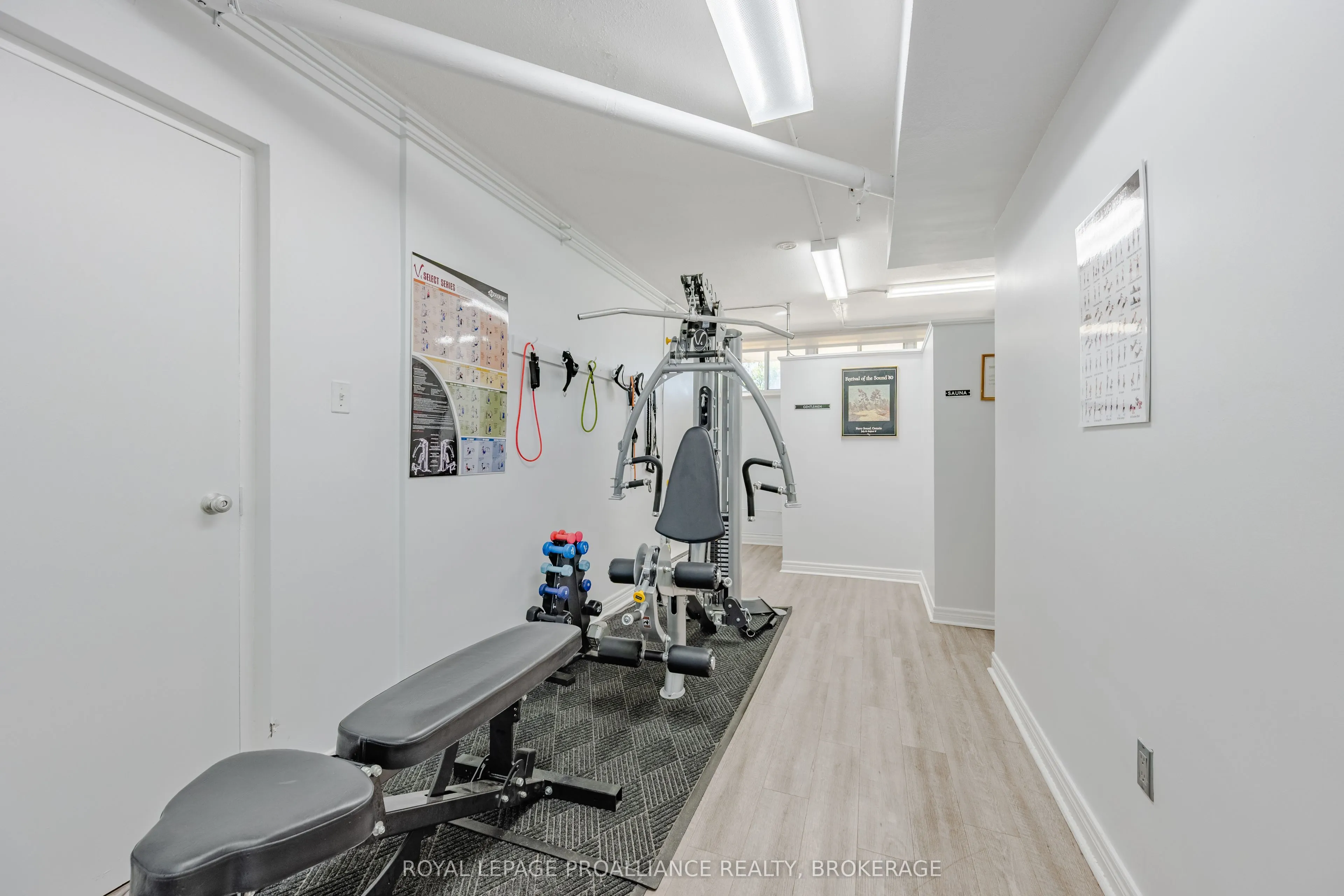2 Mowat Avenue, #501