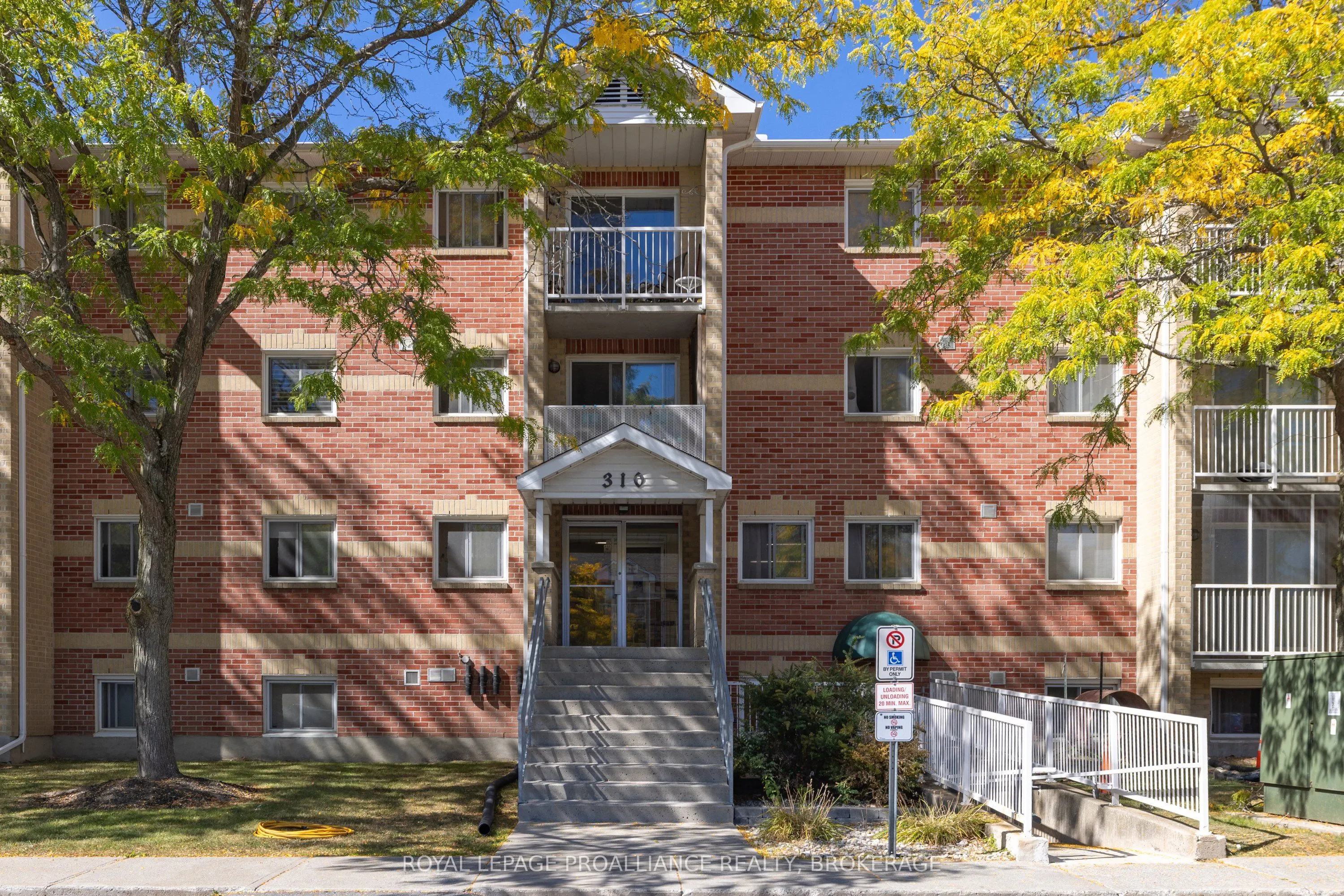 310 Kingsdale Avenue, #312