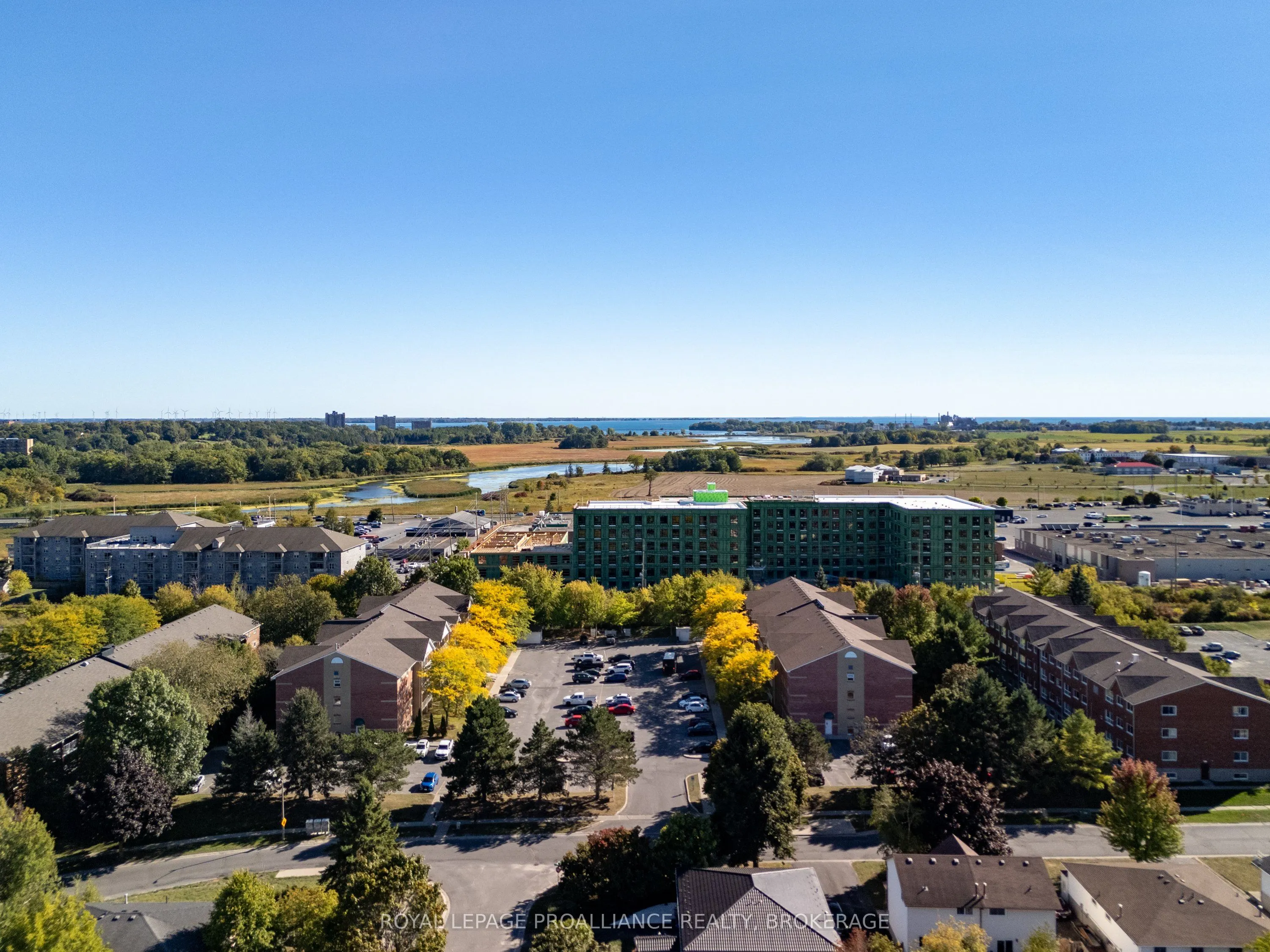 310 Kingsdale Avenue, #312