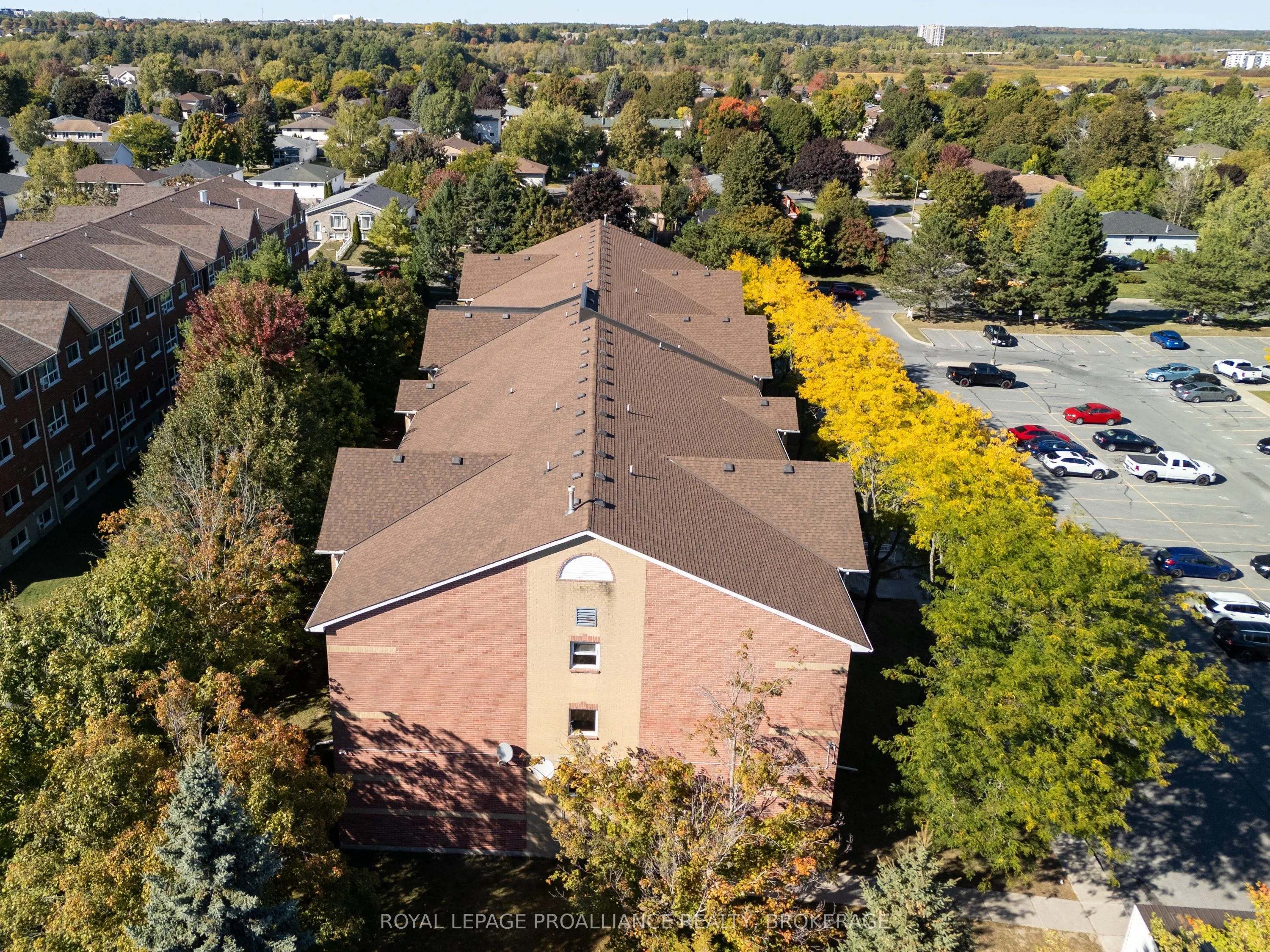 310 Kingsdale Avenue, #312