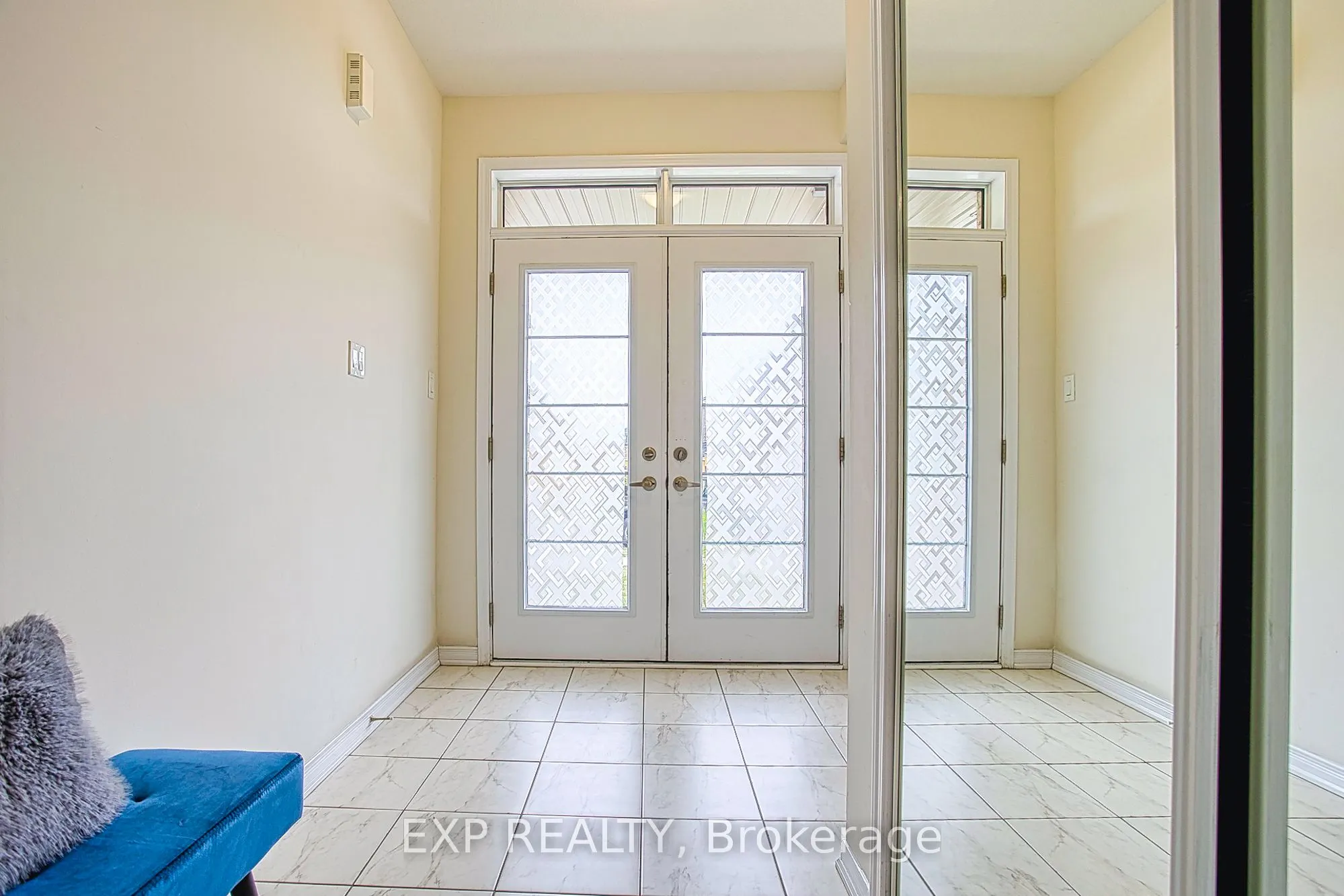 12 Midhurst Heights