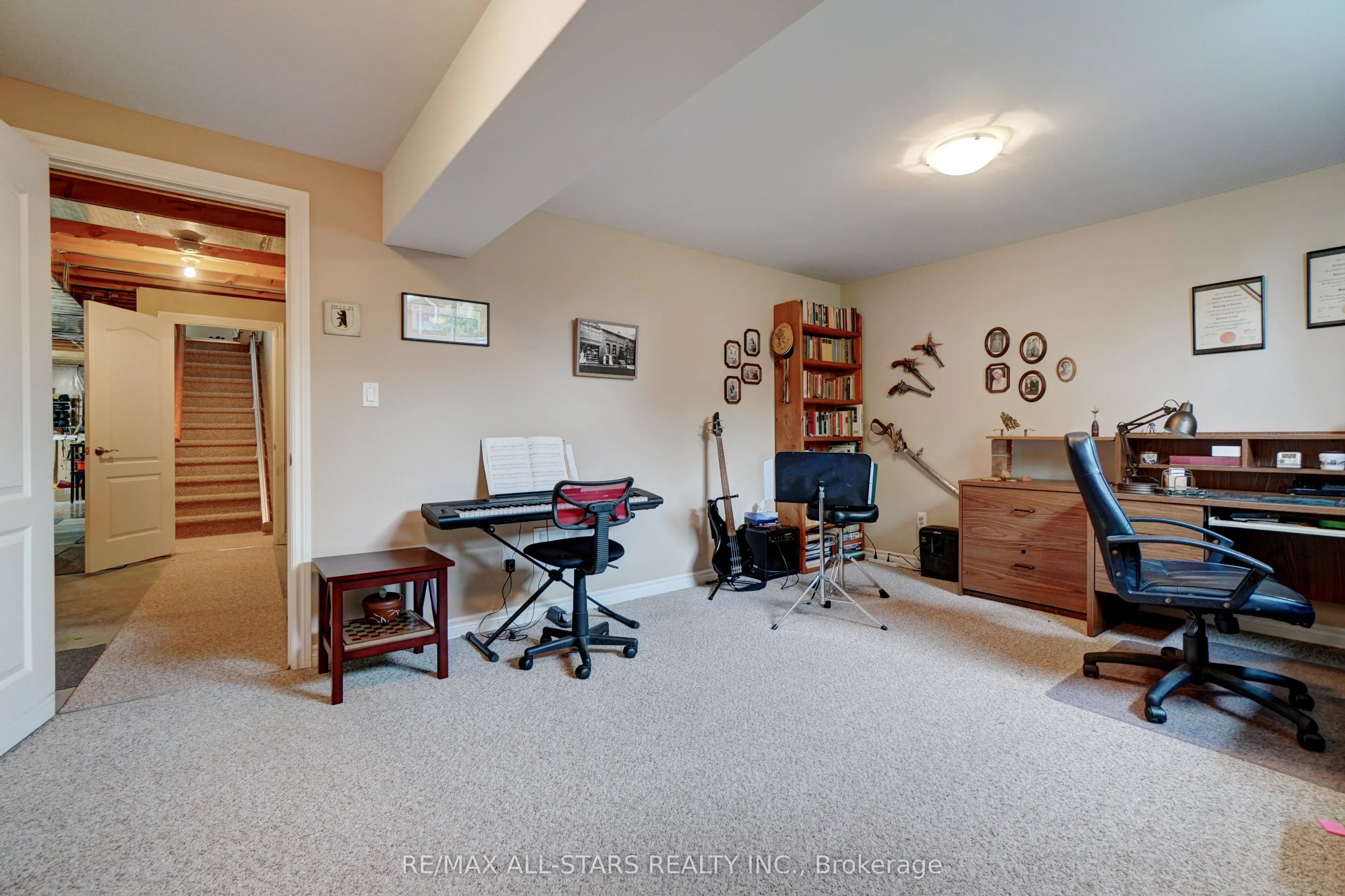 44 Gee Crescent