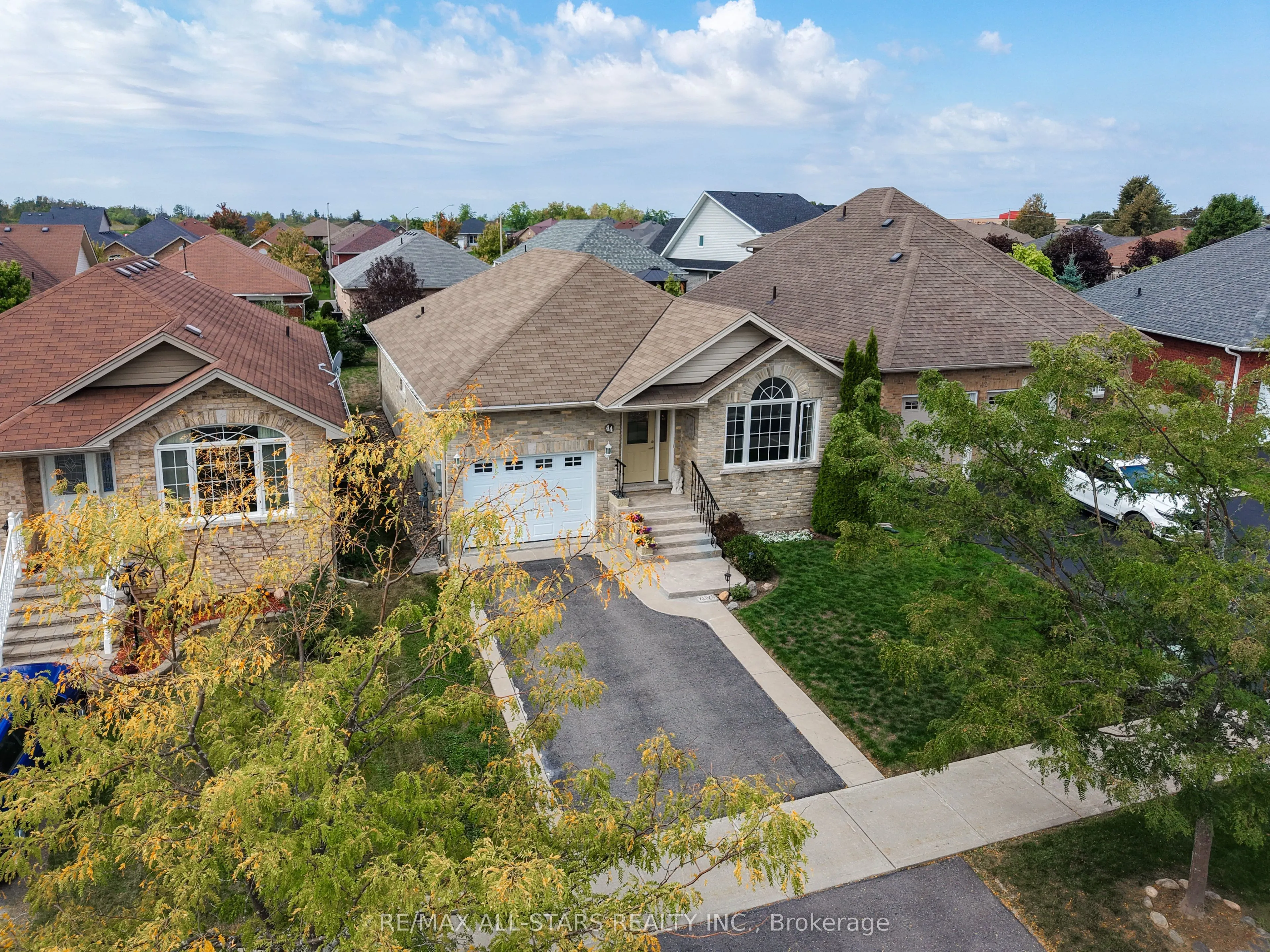 44 Gee Crescent
