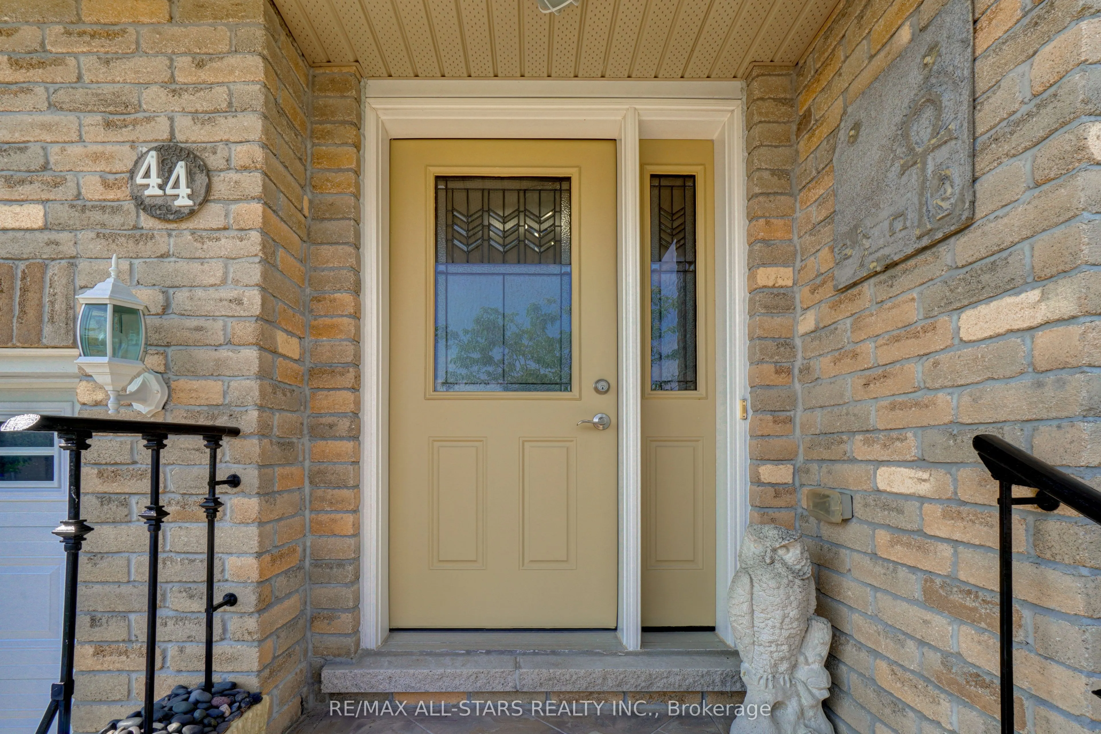 44 Gee Crescent