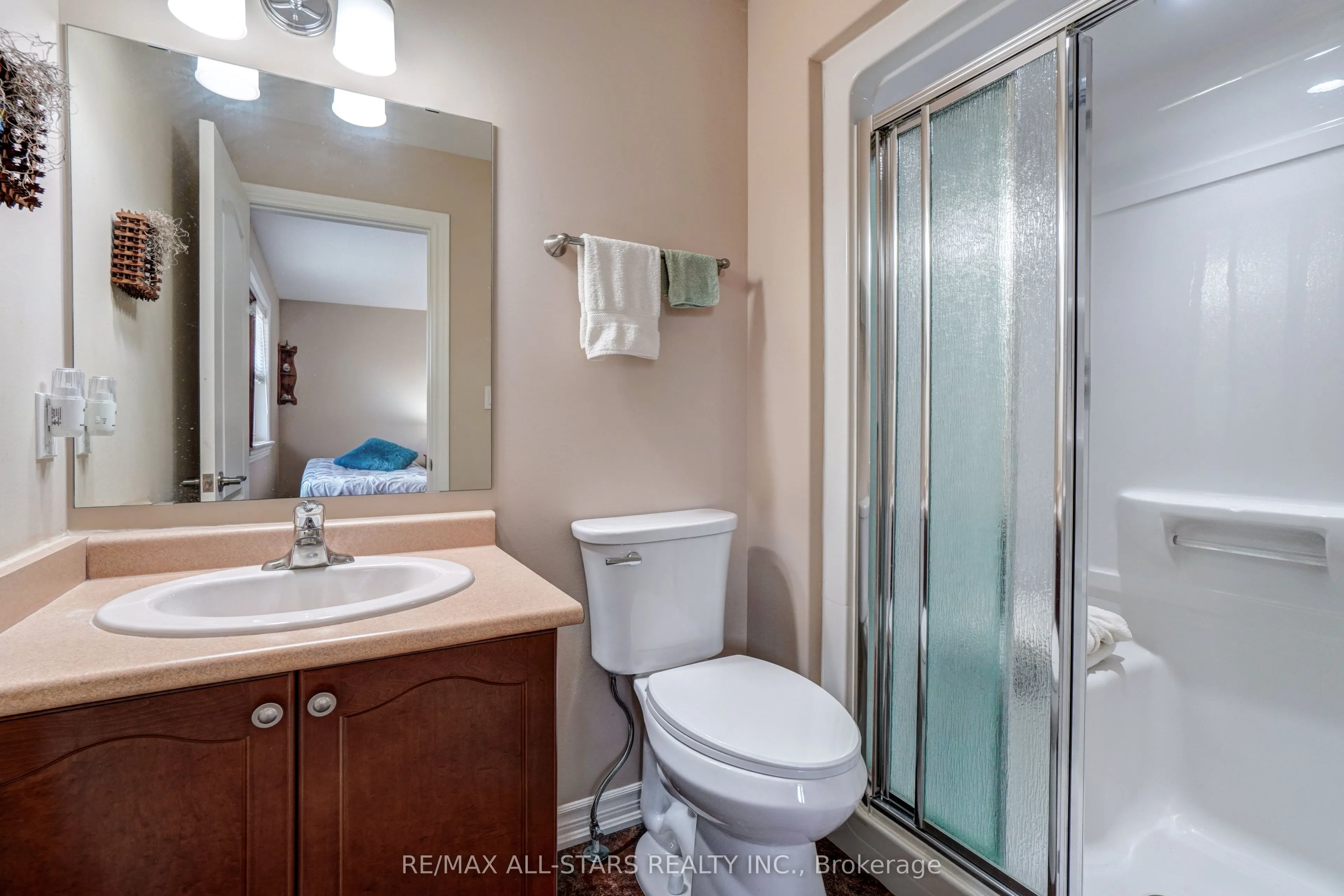 44 Gee Crescent