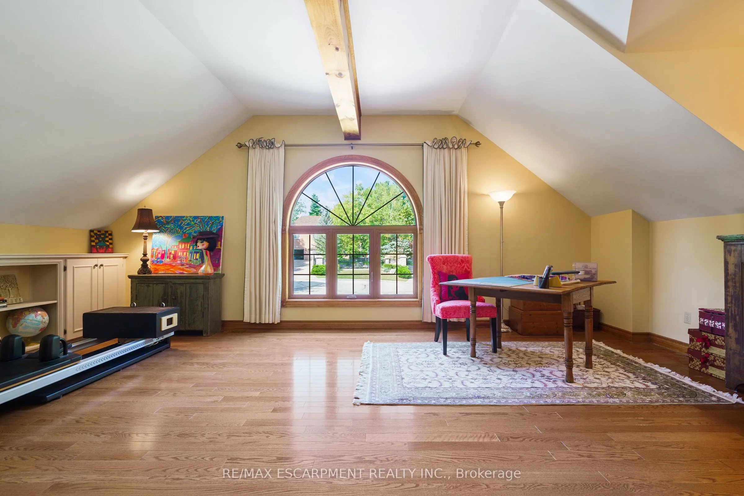373 Brookview Court