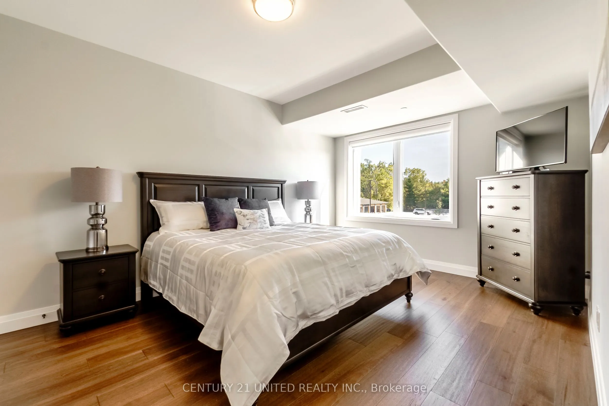 19 Hampton Lane, #202
