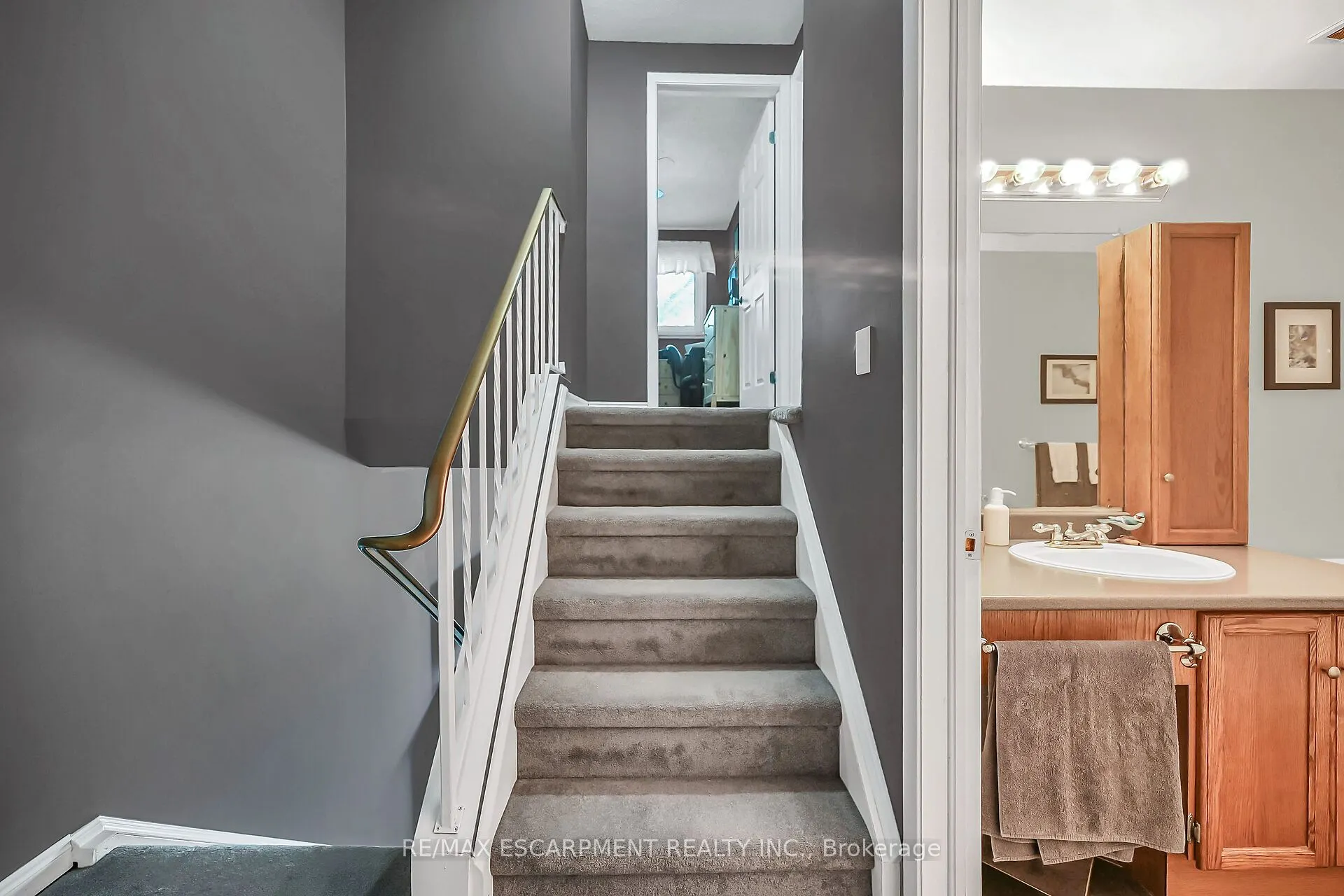 444 Stone Church Road W, #P1