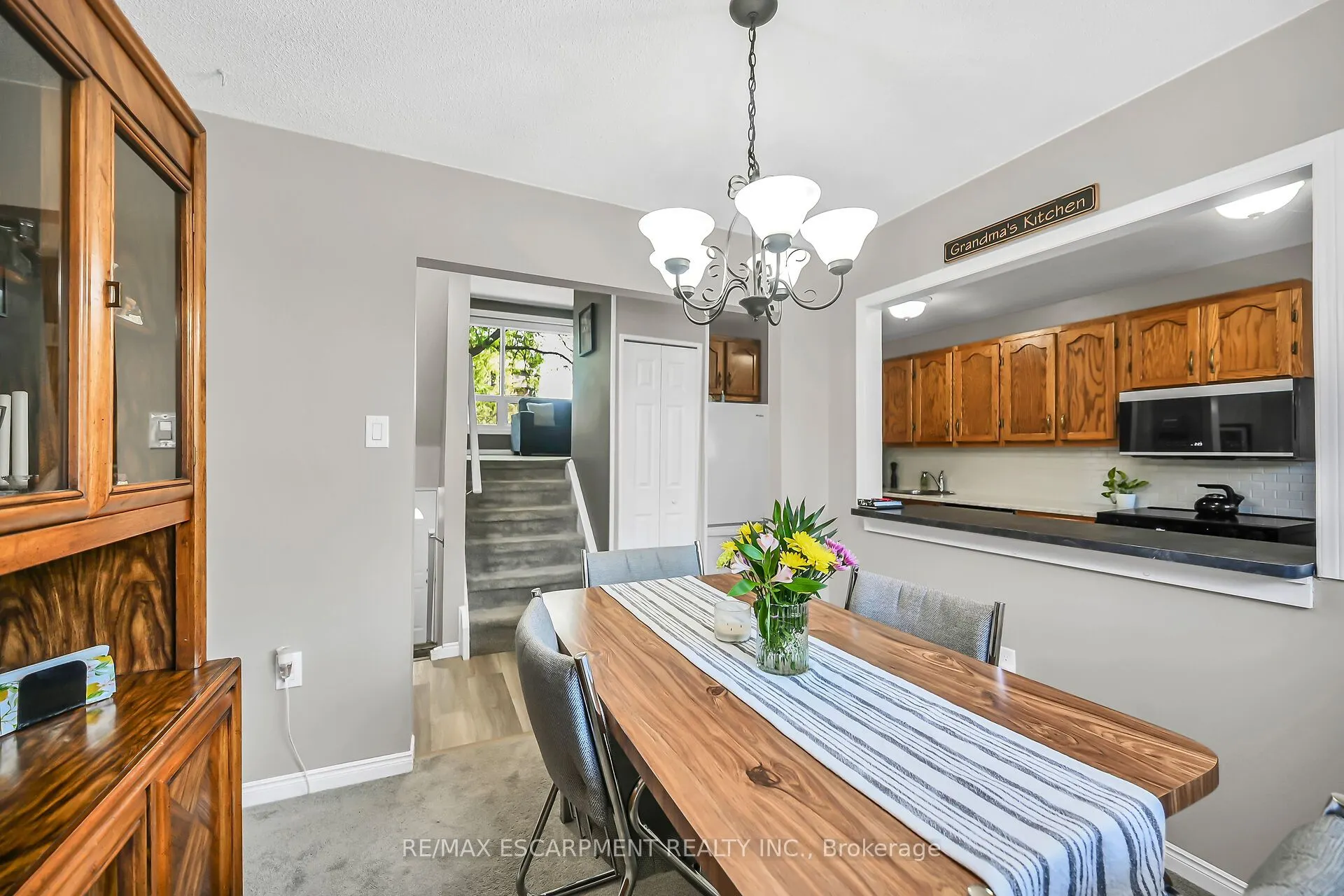 444 Stone Church Road W, #P1