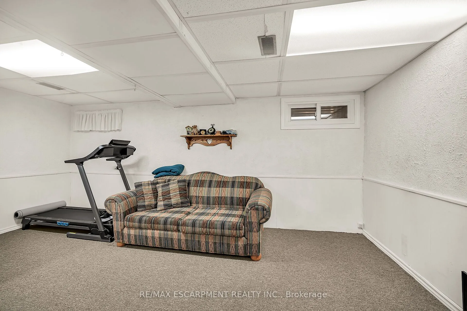 444 Stone Church Road W, #P1