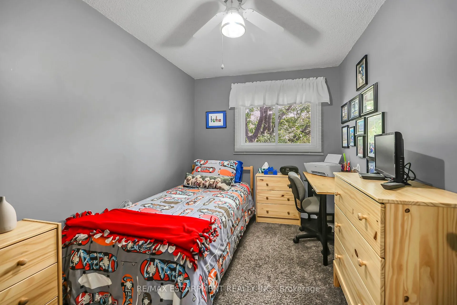 444 Stone Church Road W, #P1