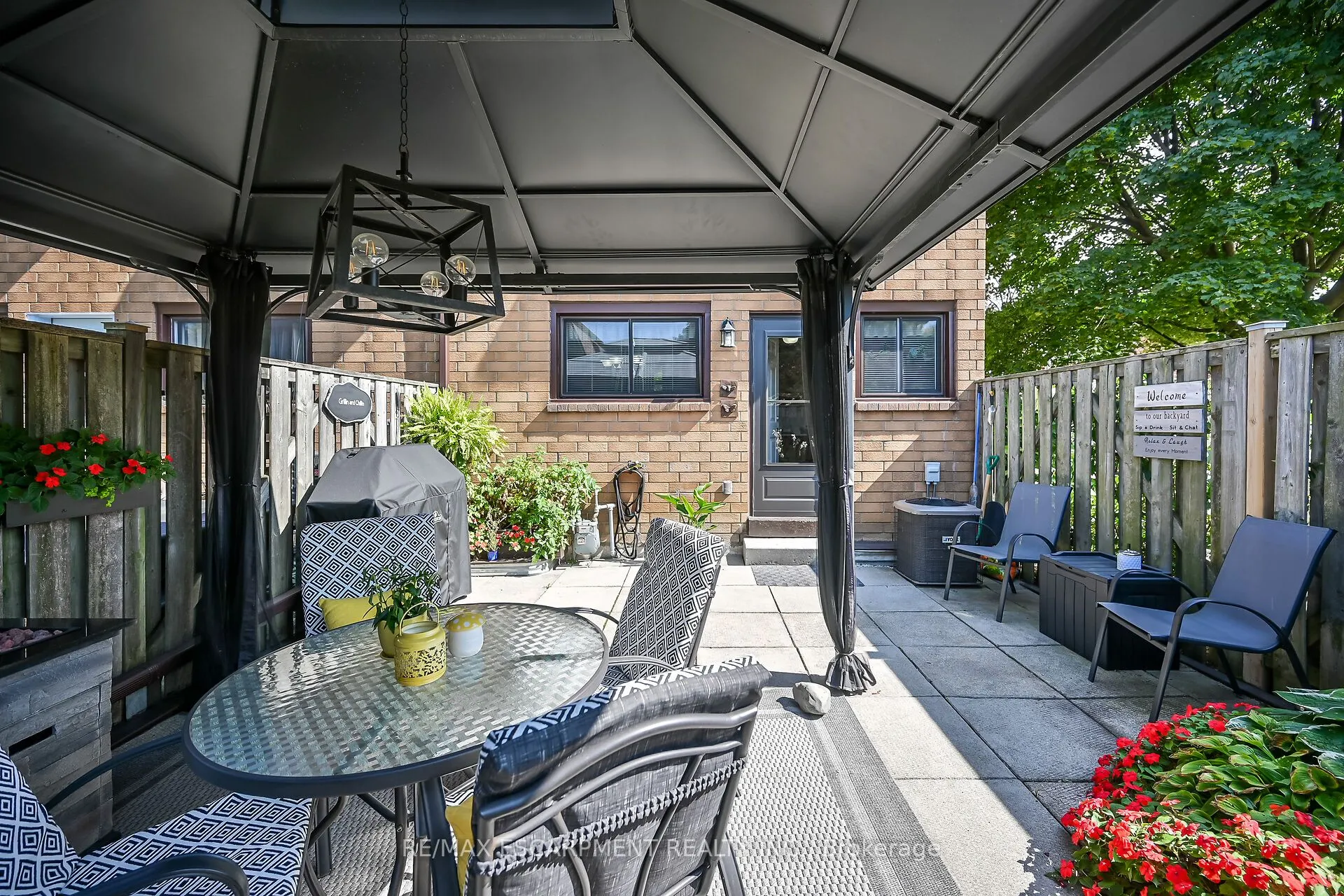 444 Stone Church Road W, #P1