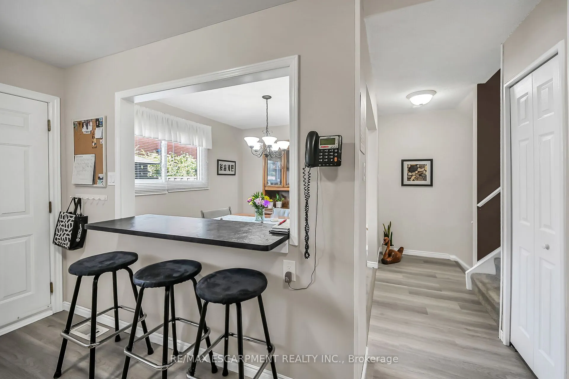 444 Stone Church Road W, #P1