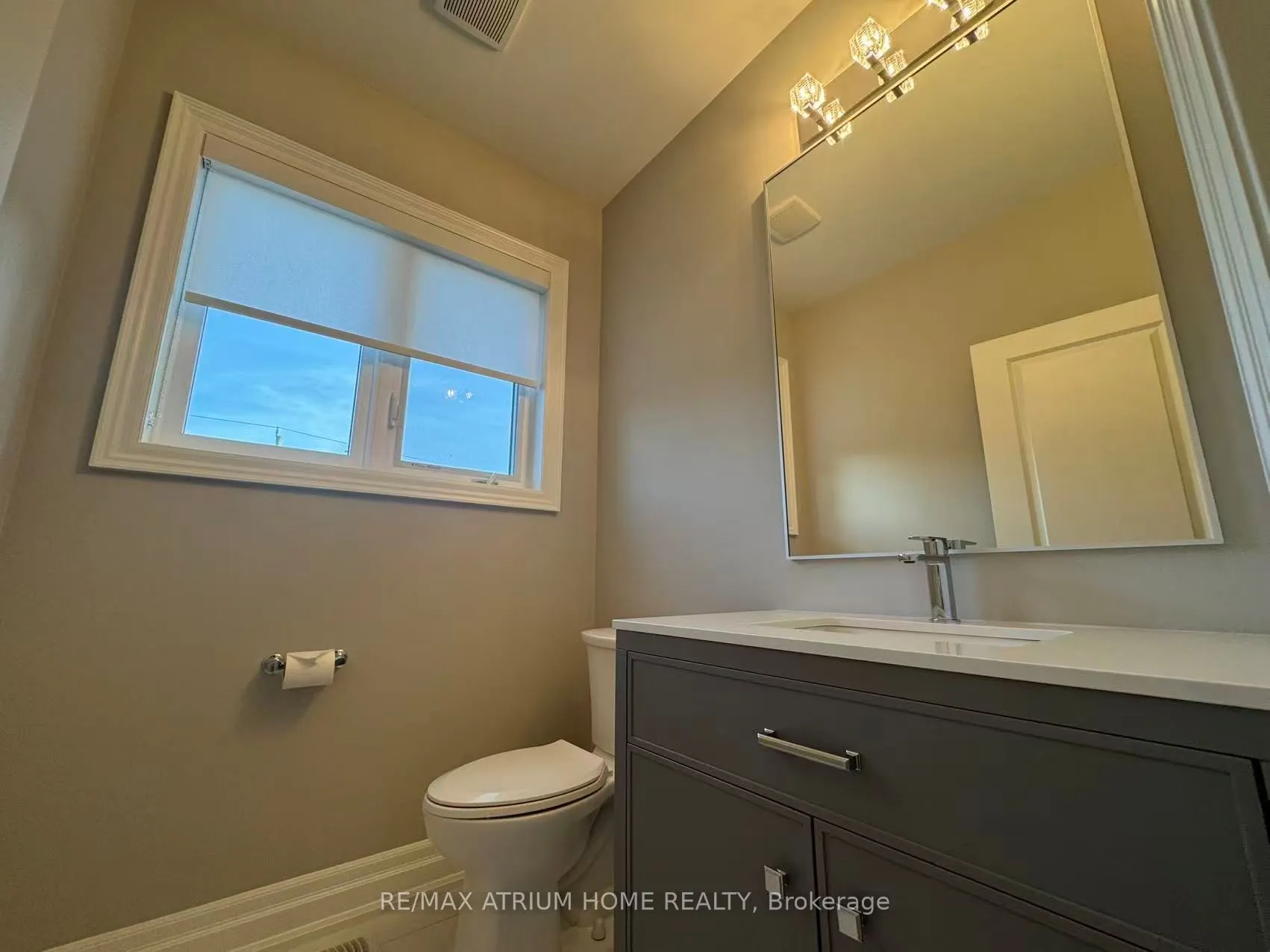 111 Wilson Street E, #2