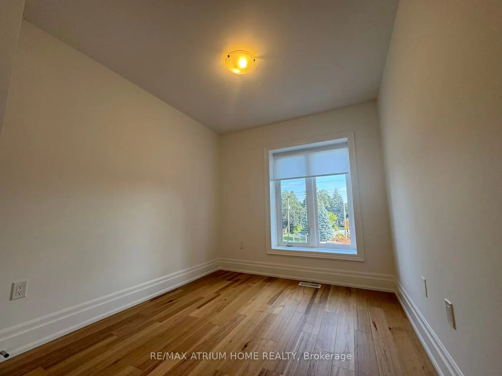 111 Wilson Street E, #2