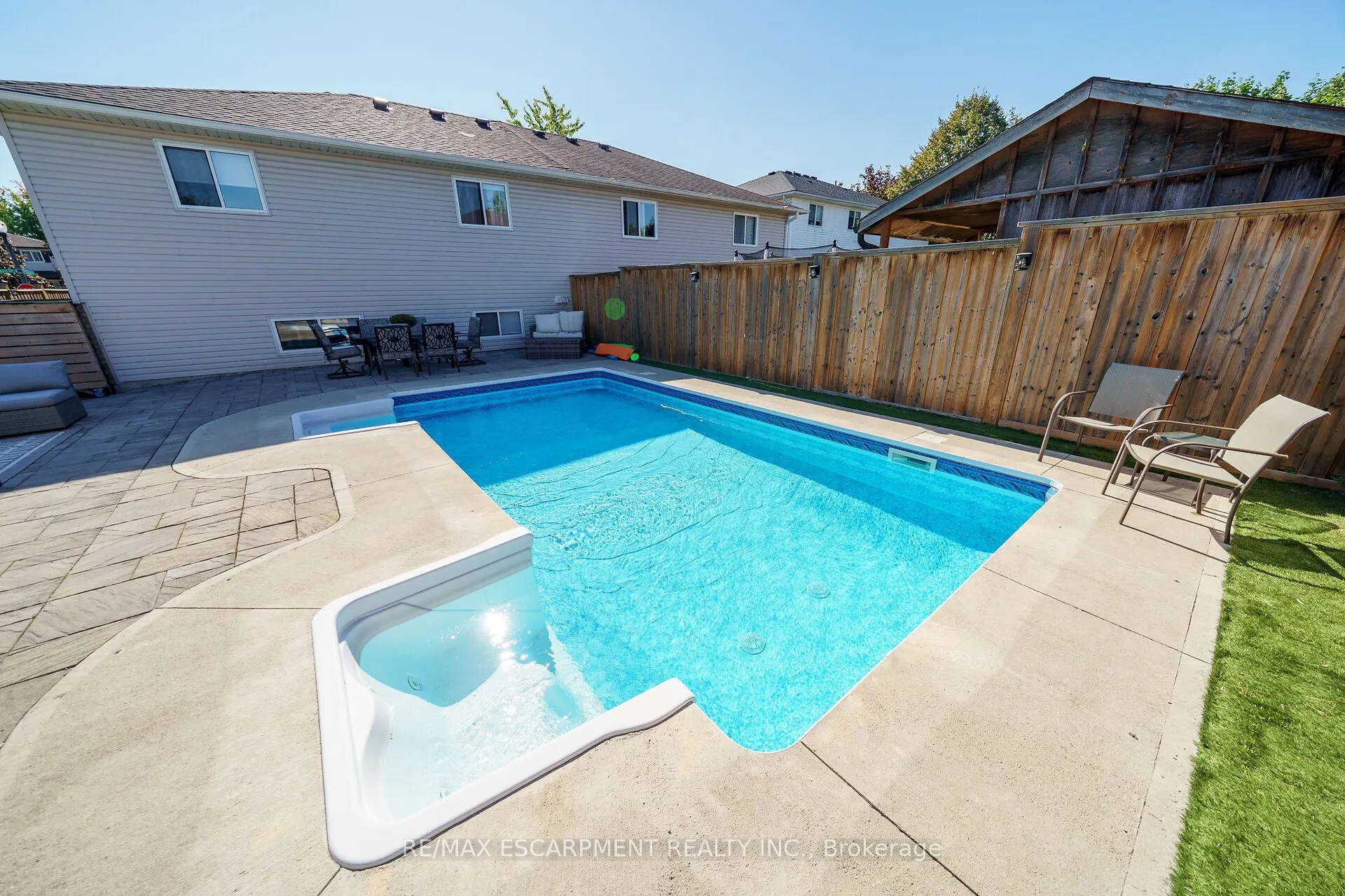 25 Celtic Drive