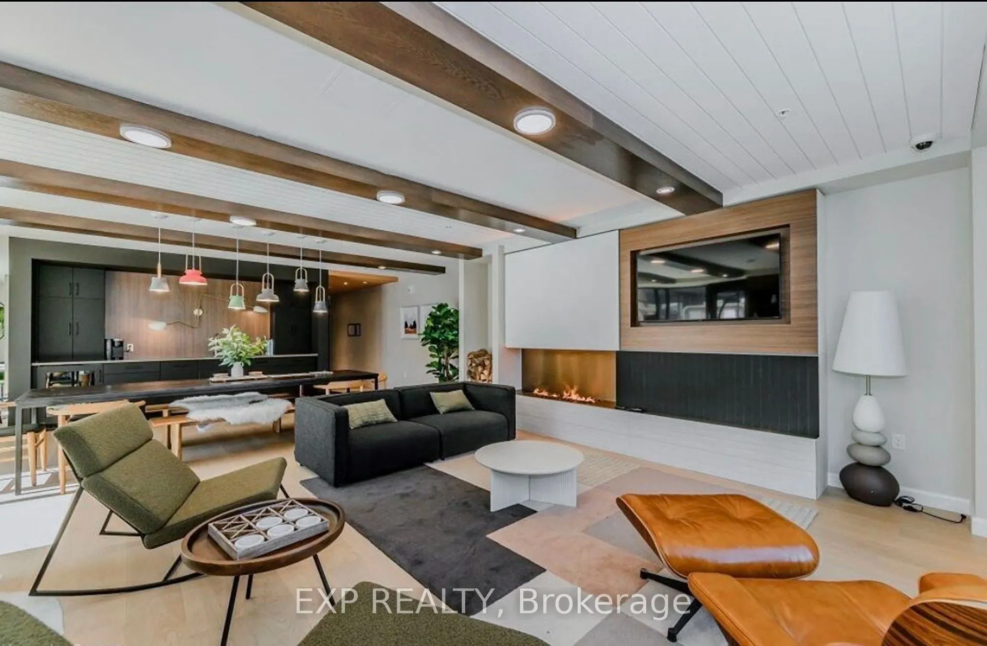 741 King Street W, #408
