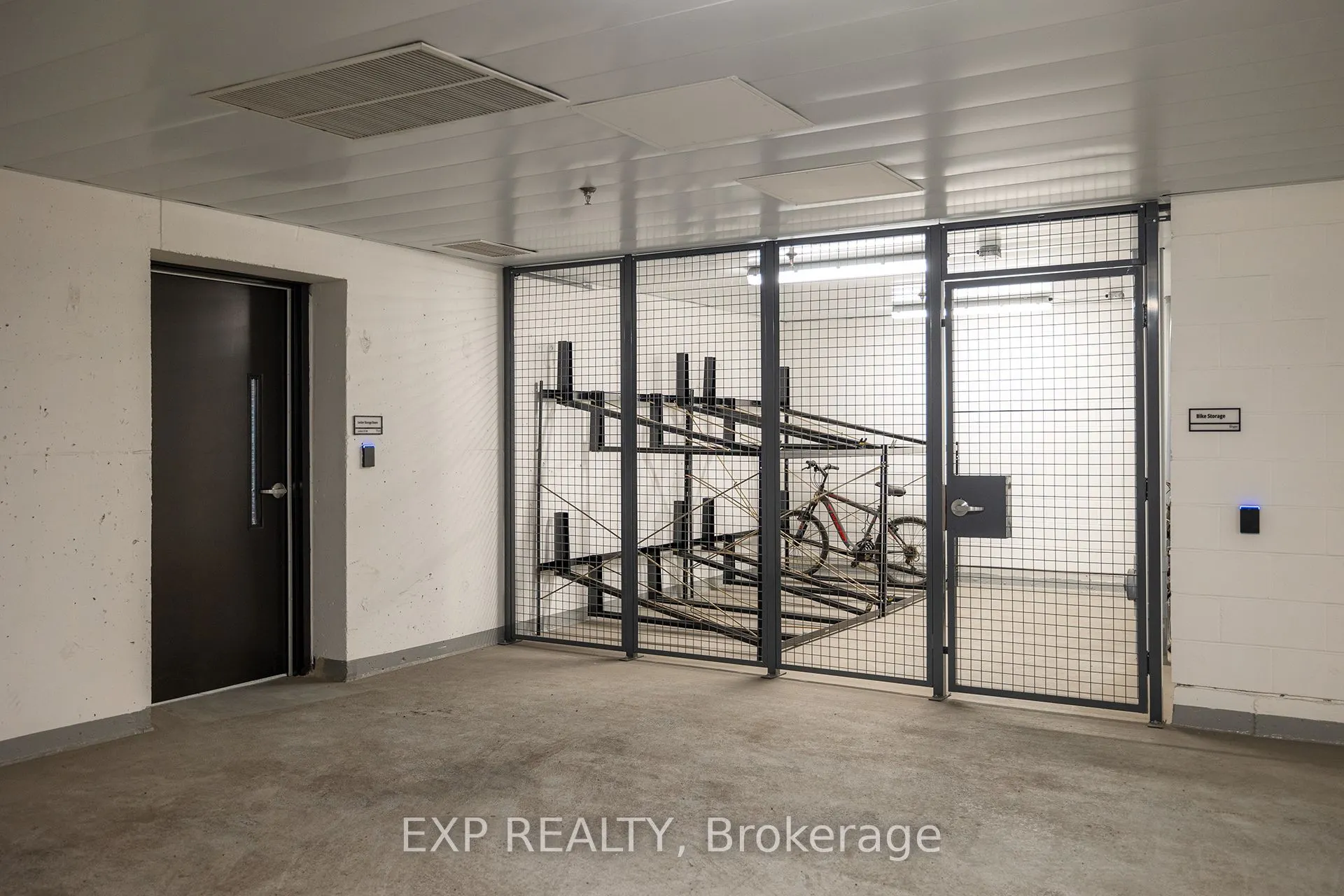 741 King Street W, #408