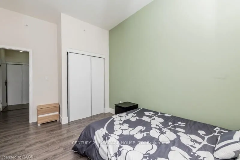 253 Albert Street, #205