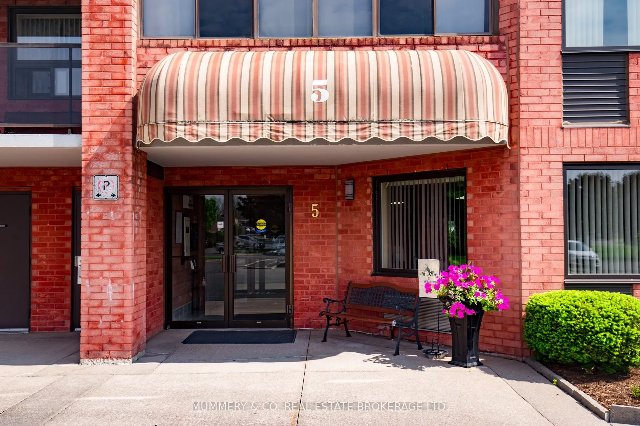 5 Mill Pond Court, #704