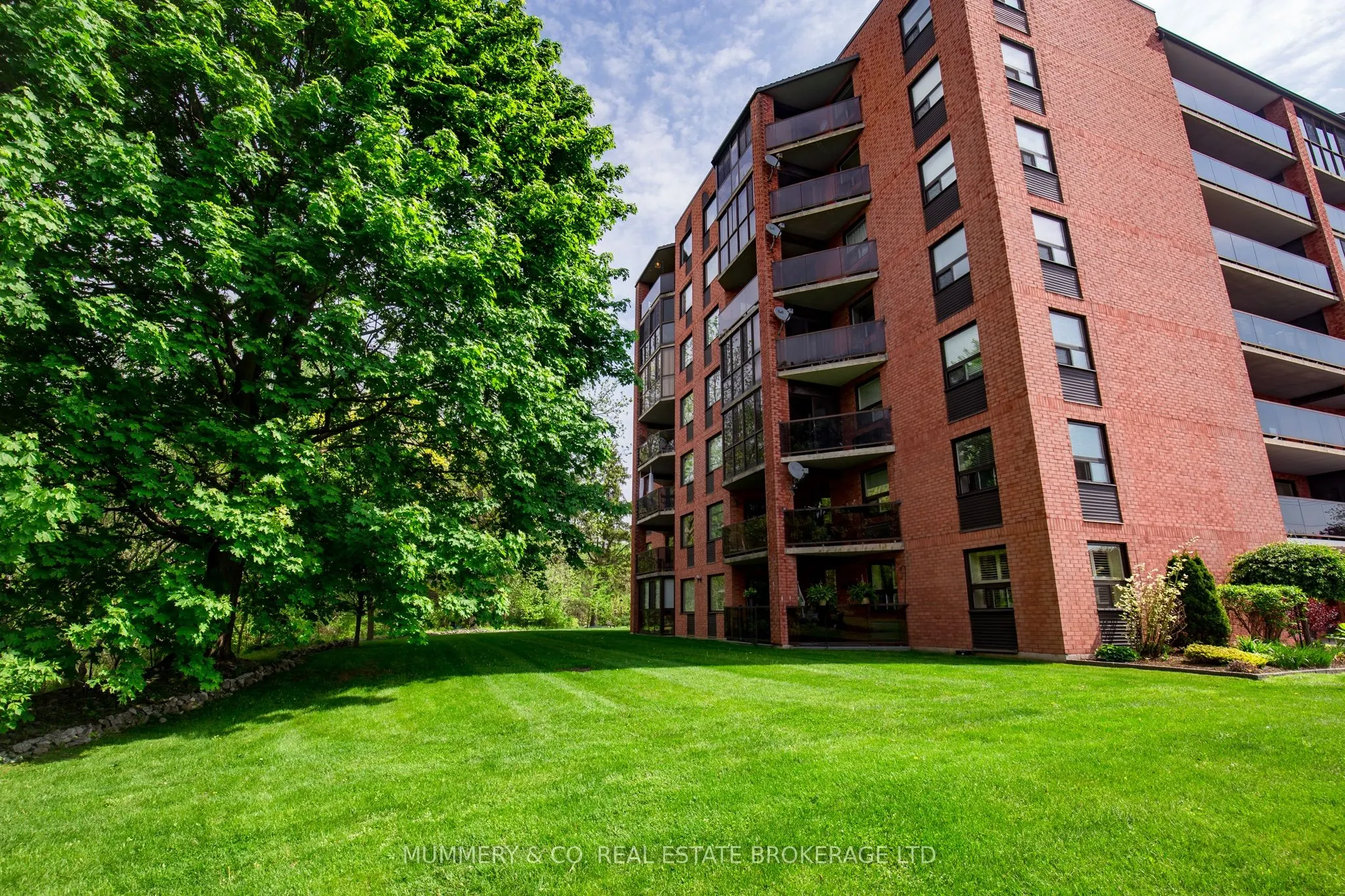5 Mill Pond Court, #704