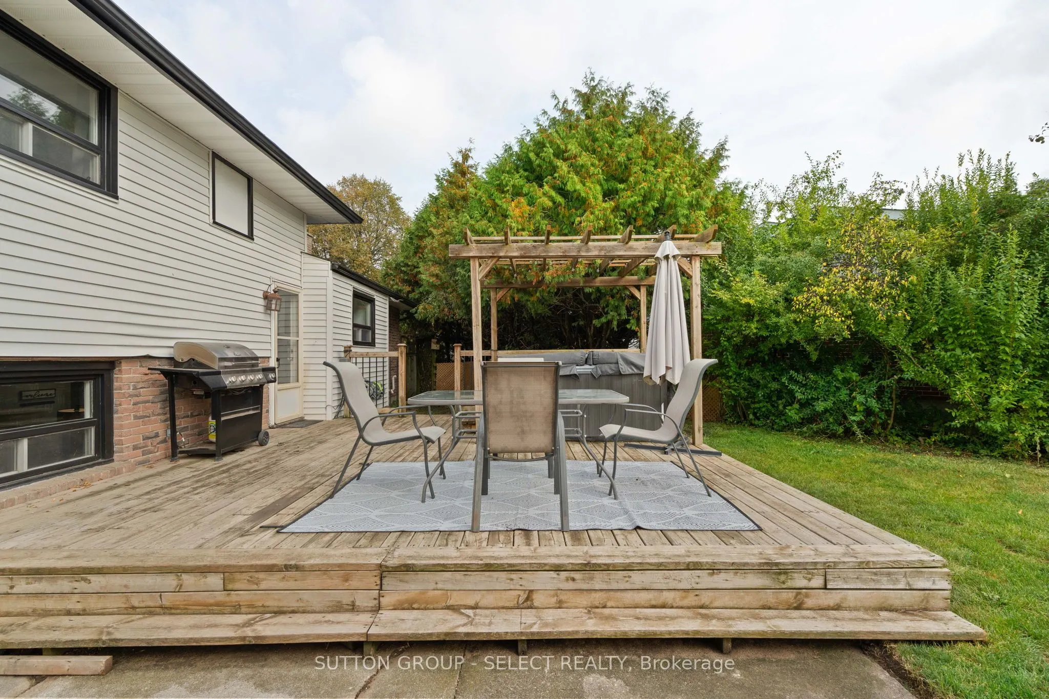 12 Kinburn Crescent