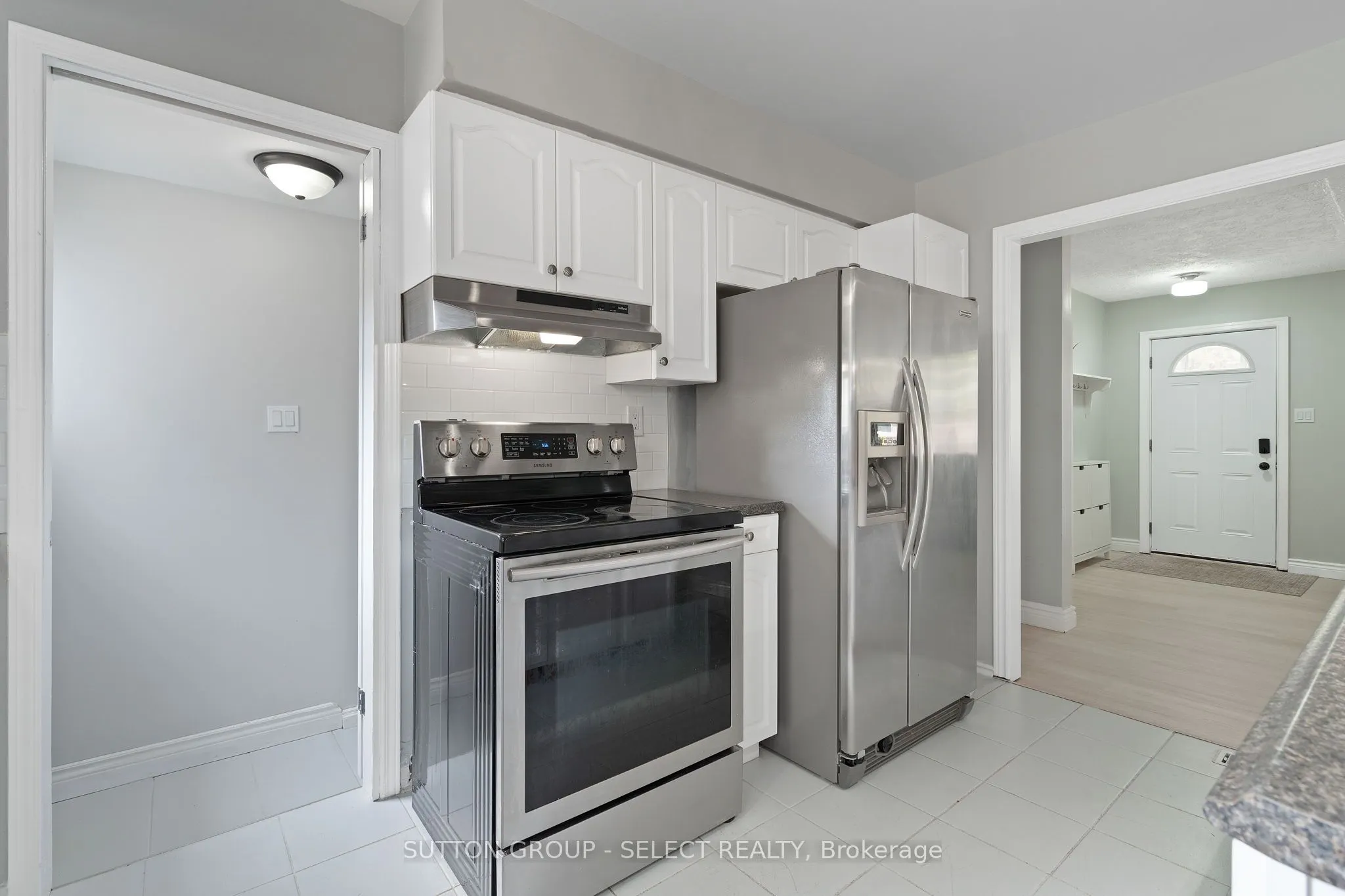 12 Kinburn Crescent