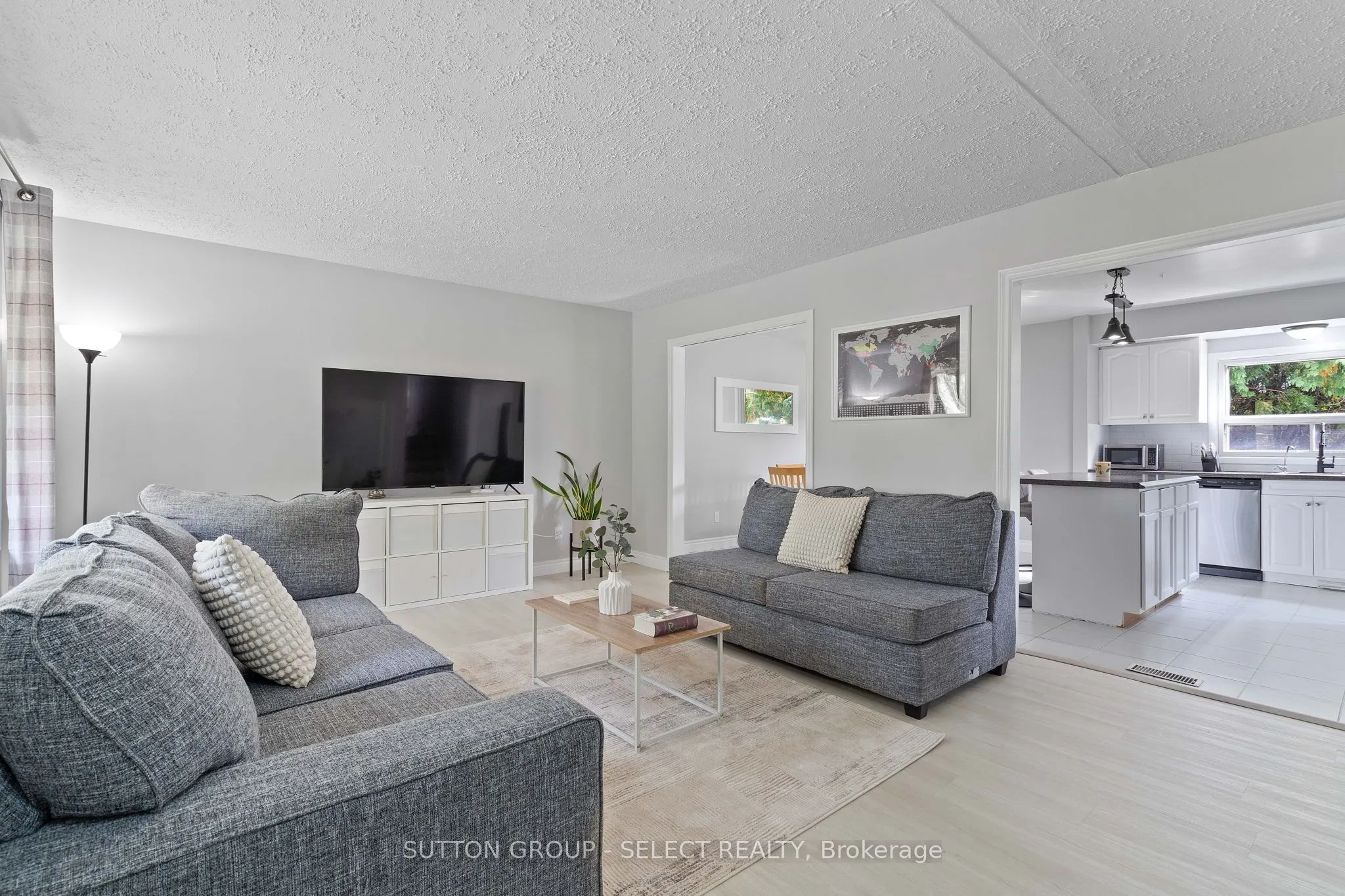 12 Kinburn Crescent