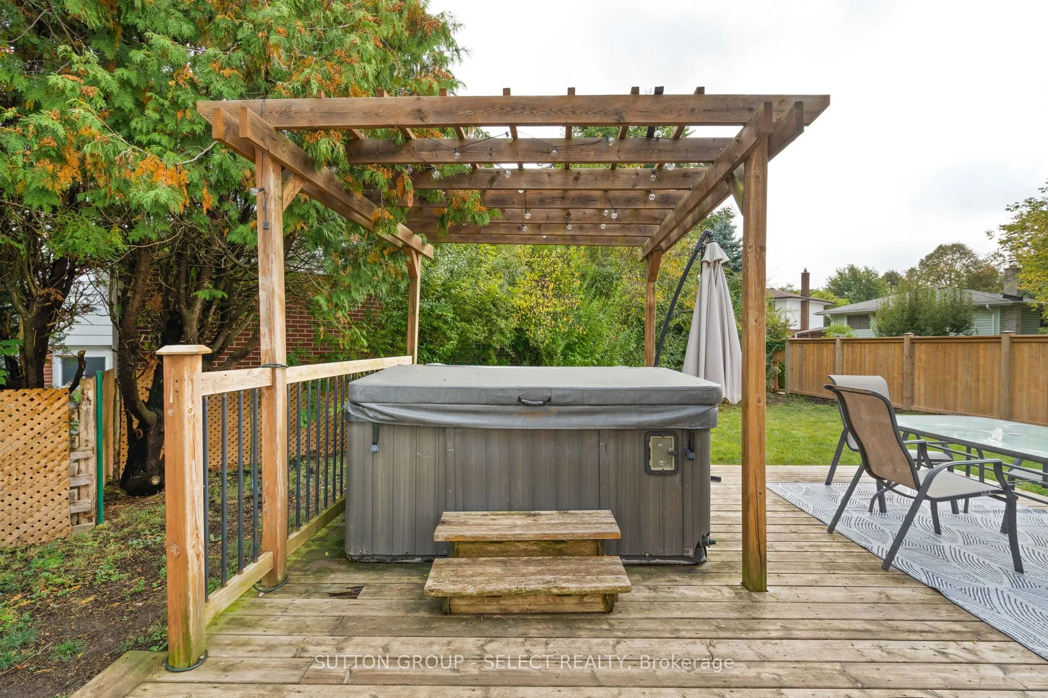 12 Kinburn Crescent