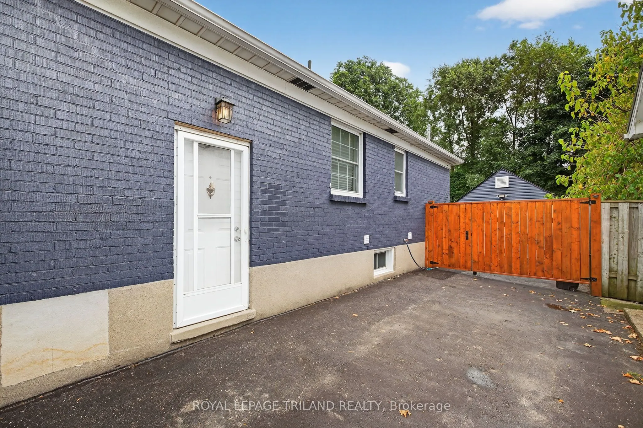 1345 Langmuir Avenue