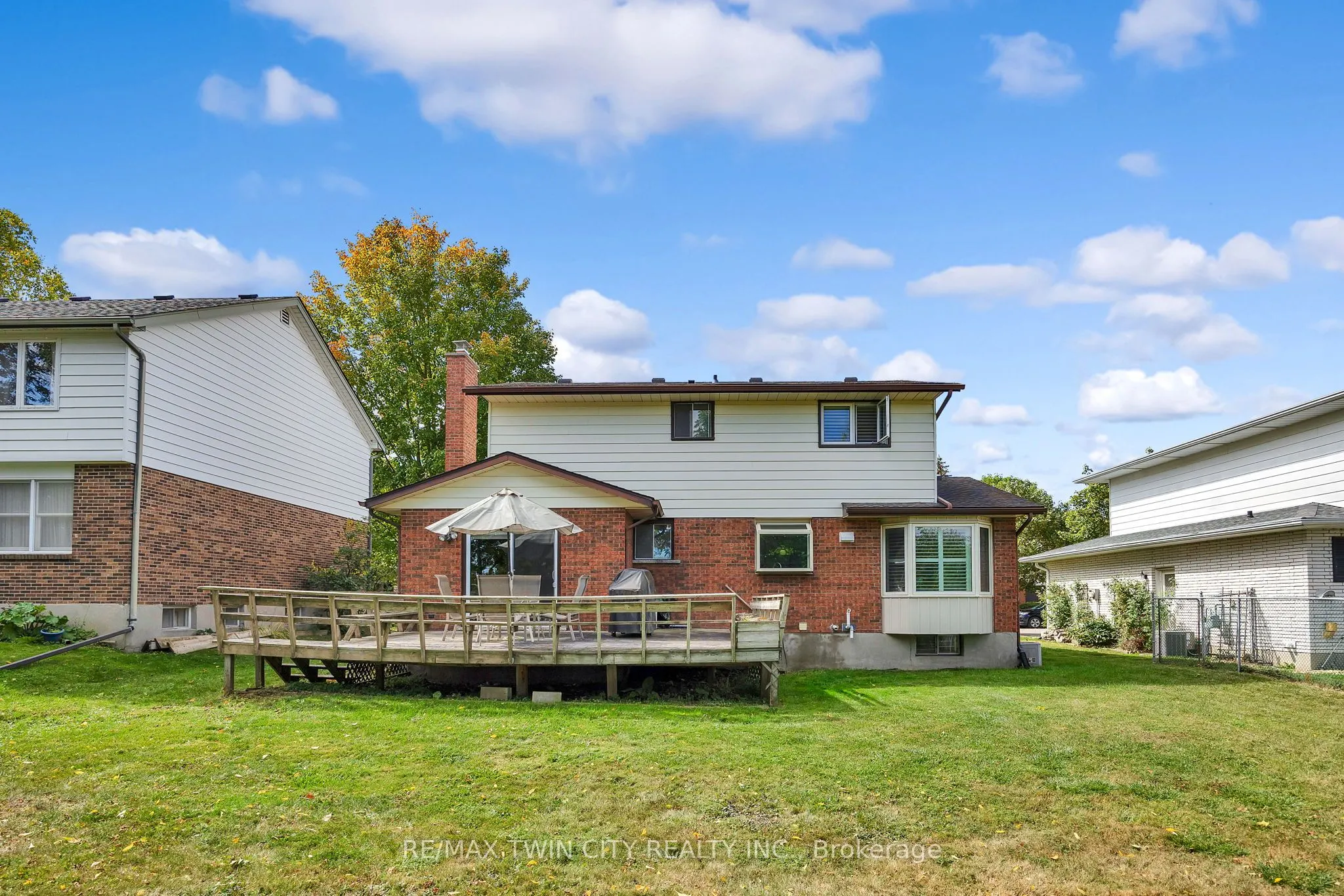 148 Candlewood Crescent