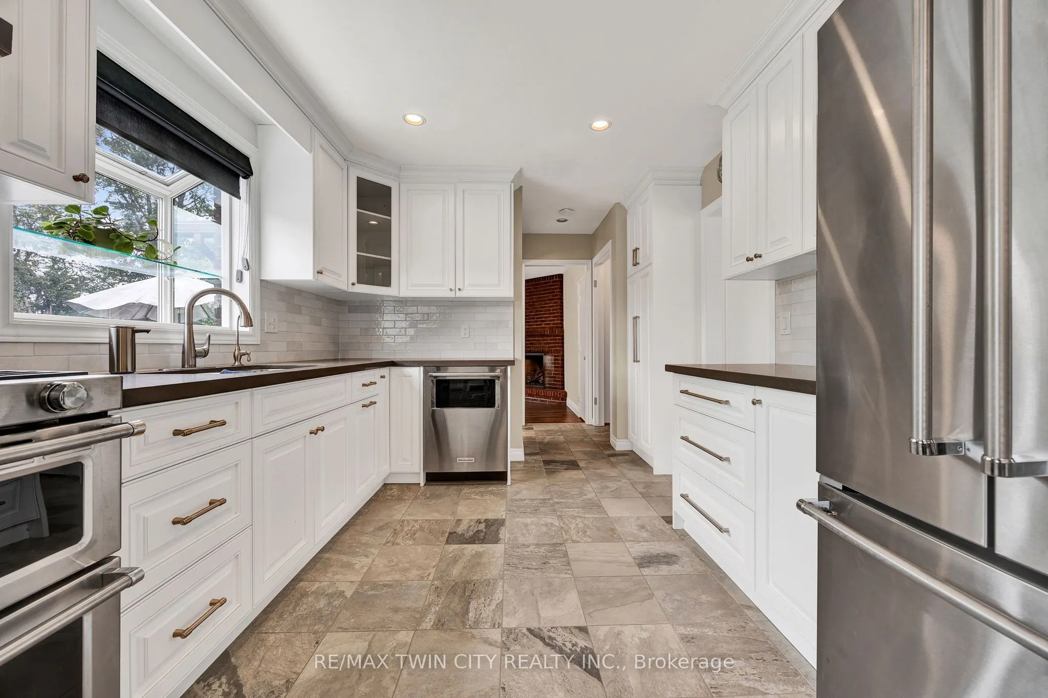 148 Candlewood Crescent