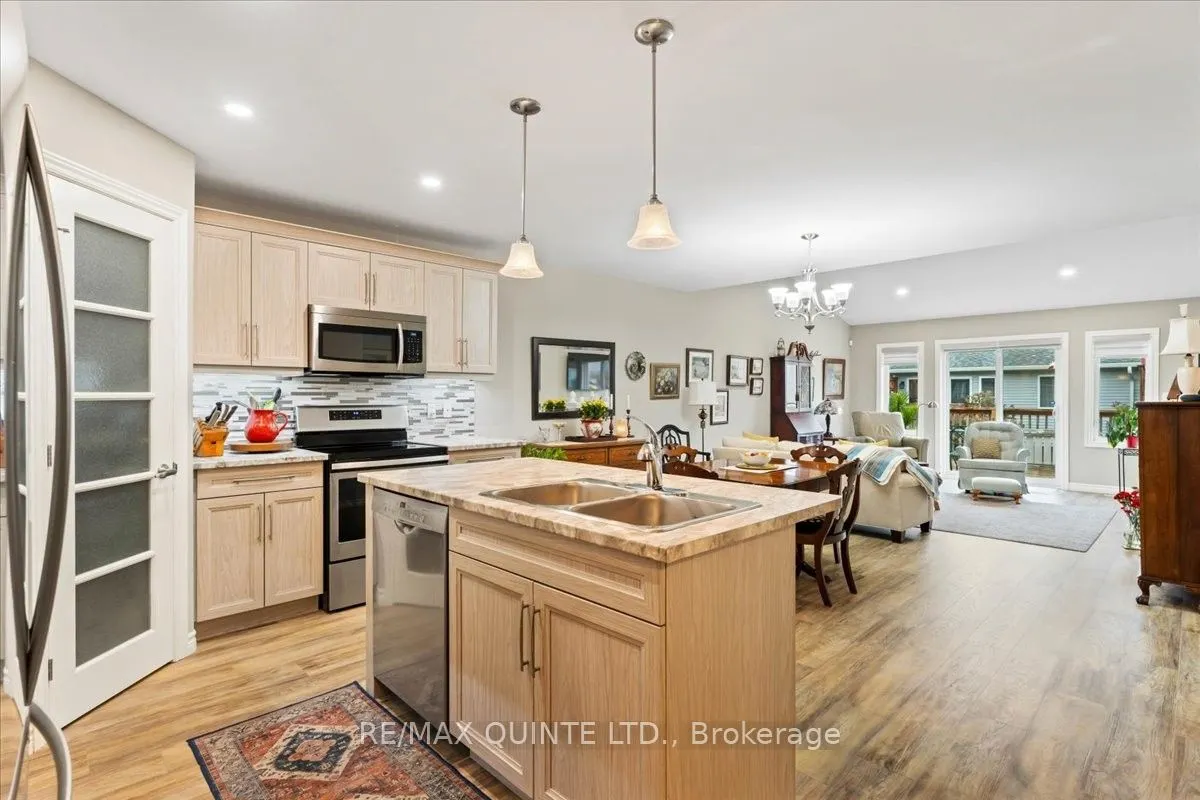 25 Sandhu Crescent