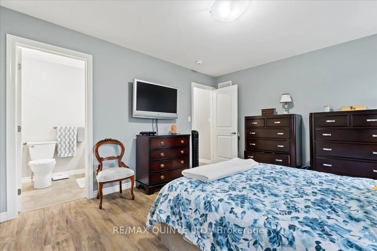 25 Sandhu Crescent