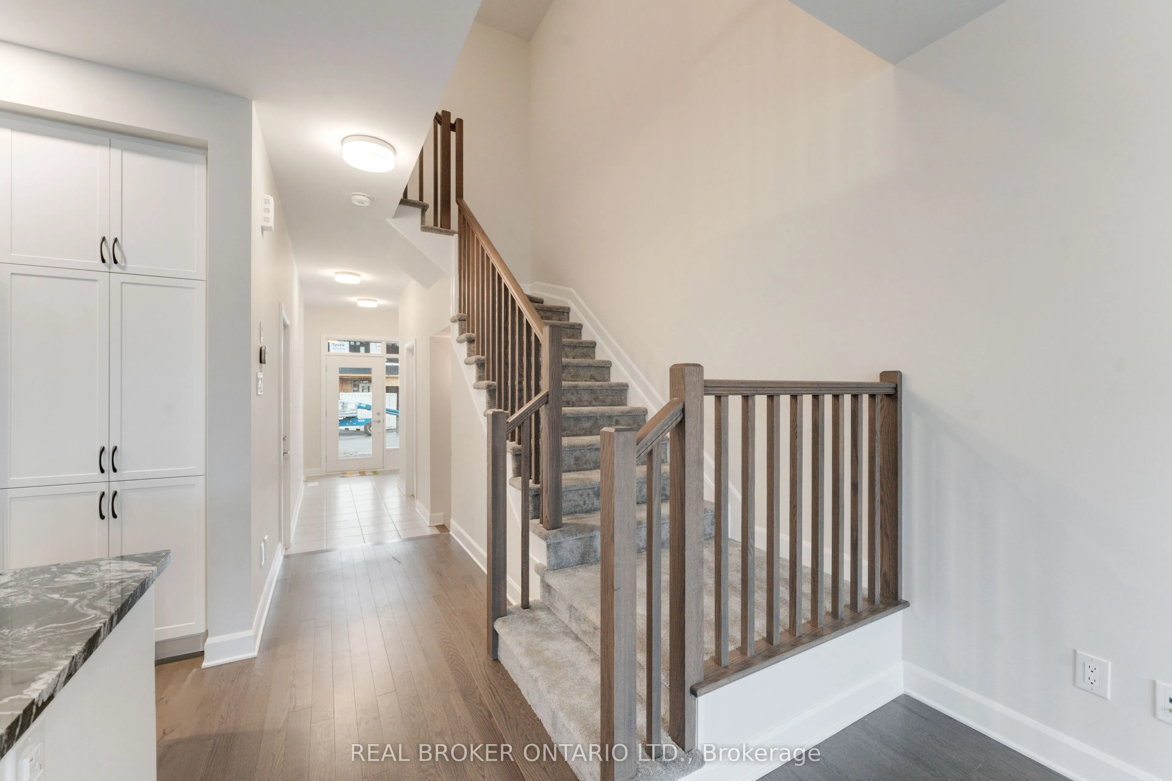 744 Maverick Crescent