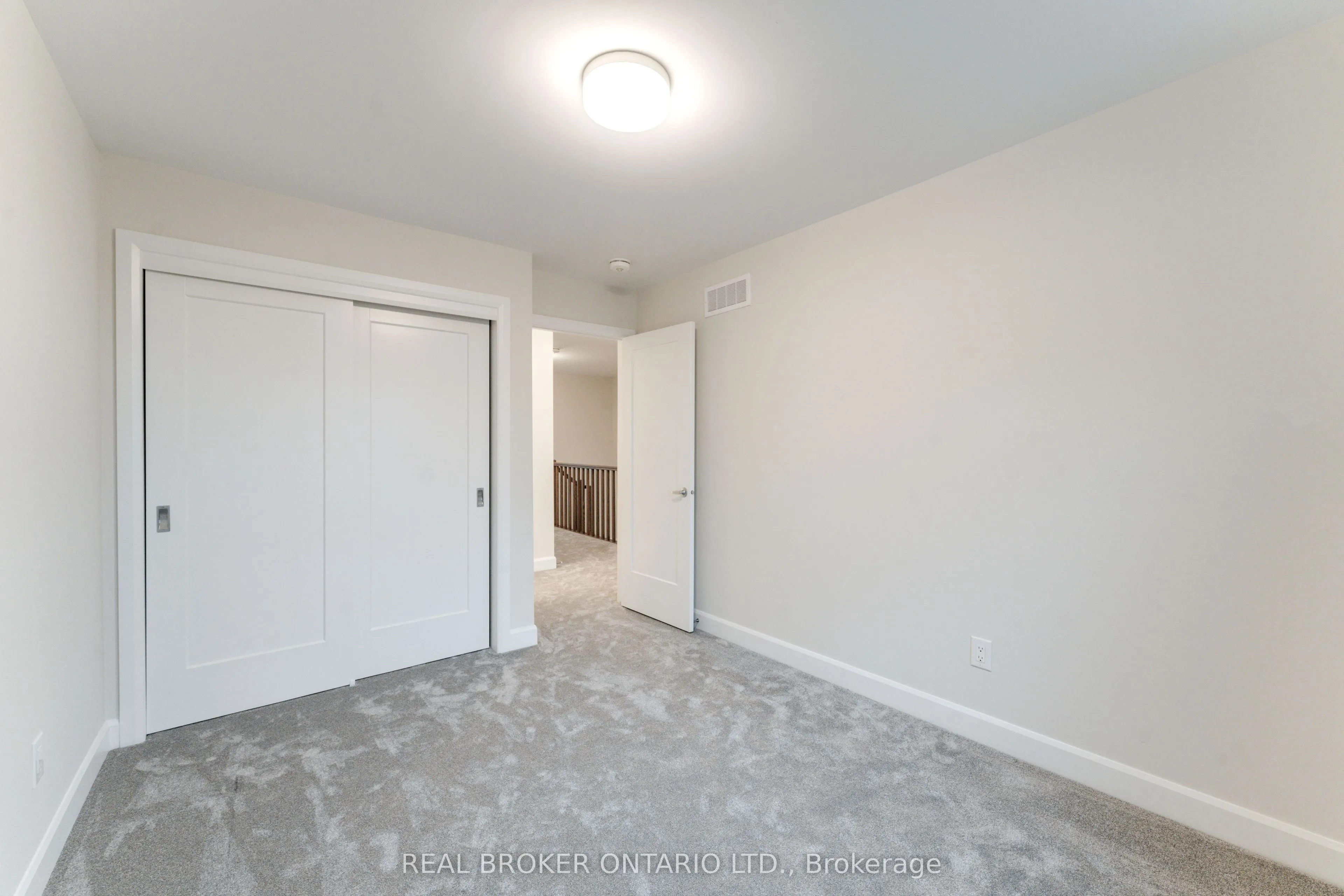 744 Maverick Crescent