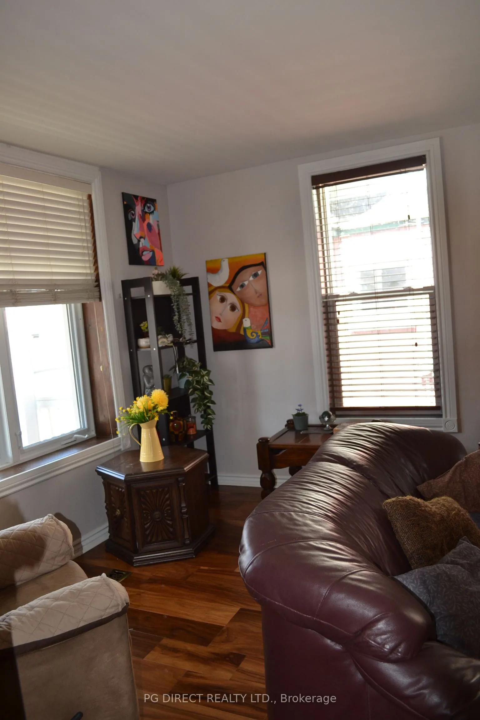 478 First Avenue W