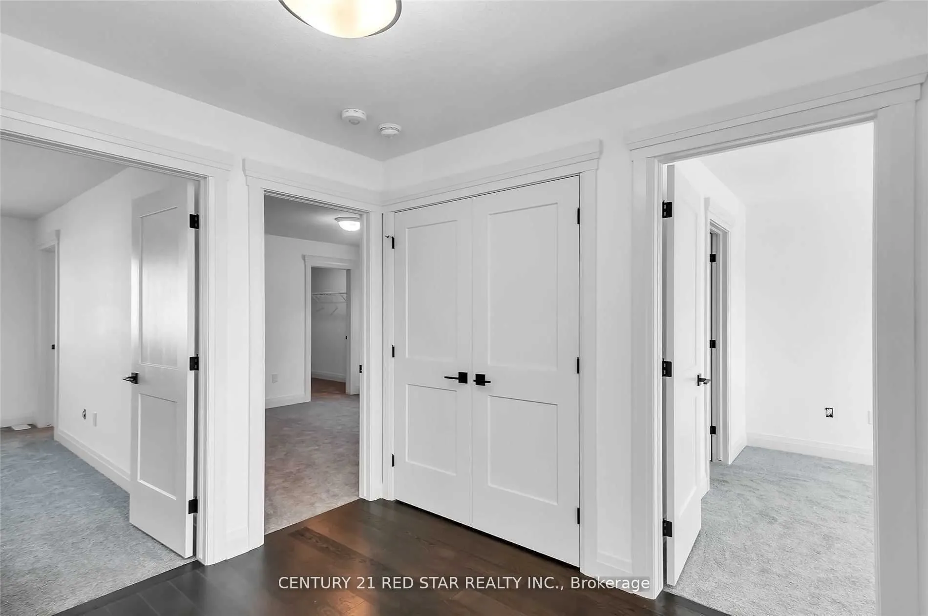 28 Rosina Lane