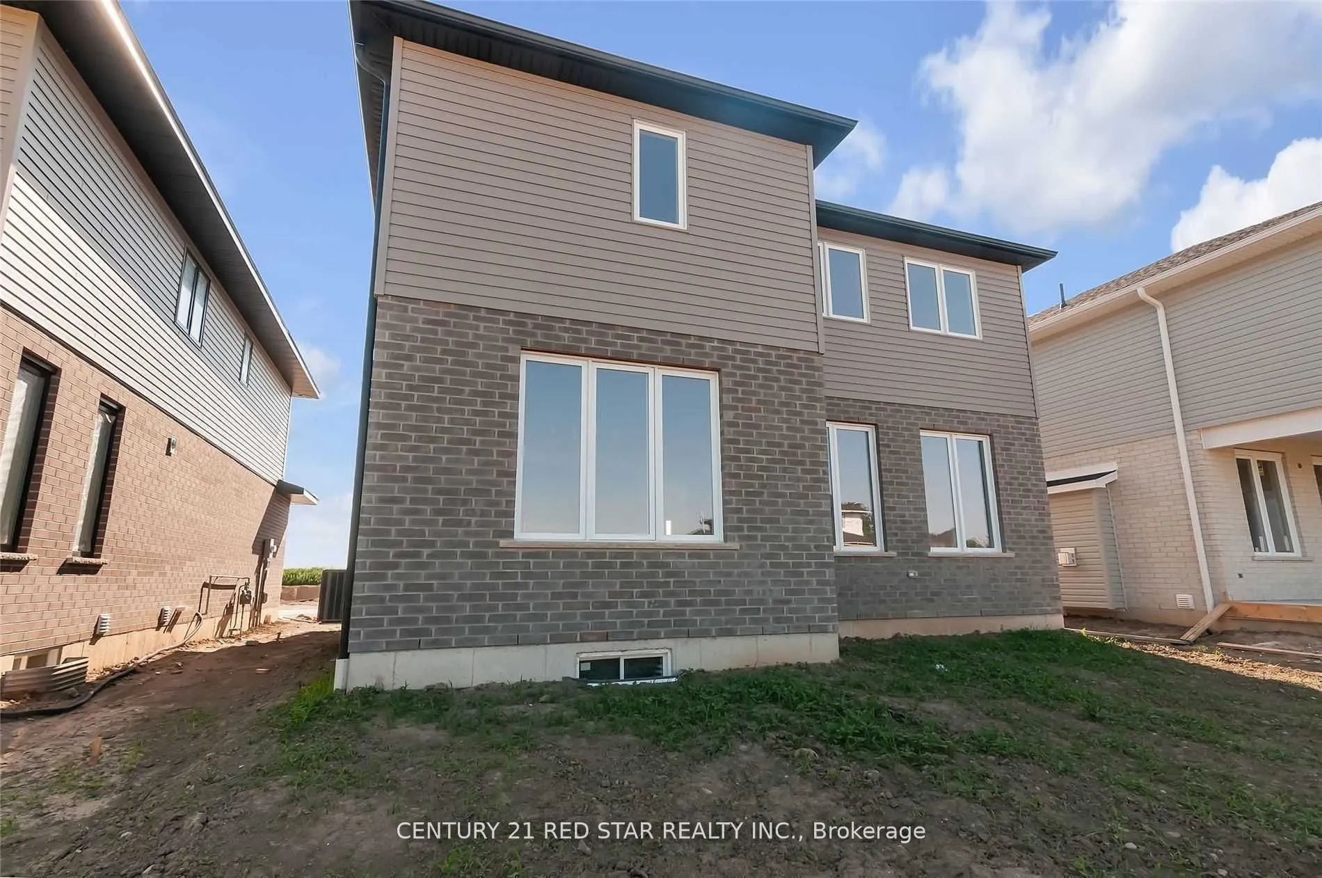 28 Rosina Lane