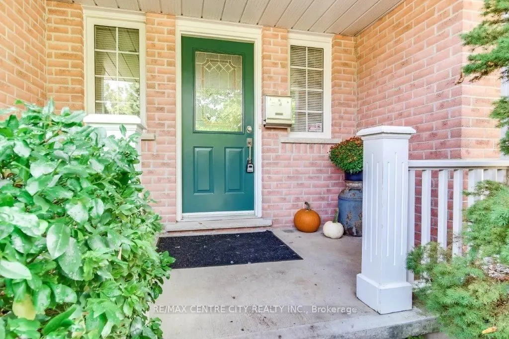 26 Symphony Court