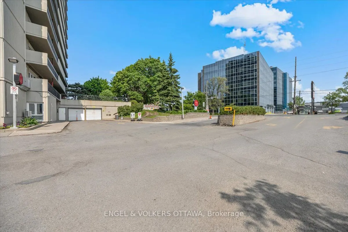 158A McArthur Avenue E, #908